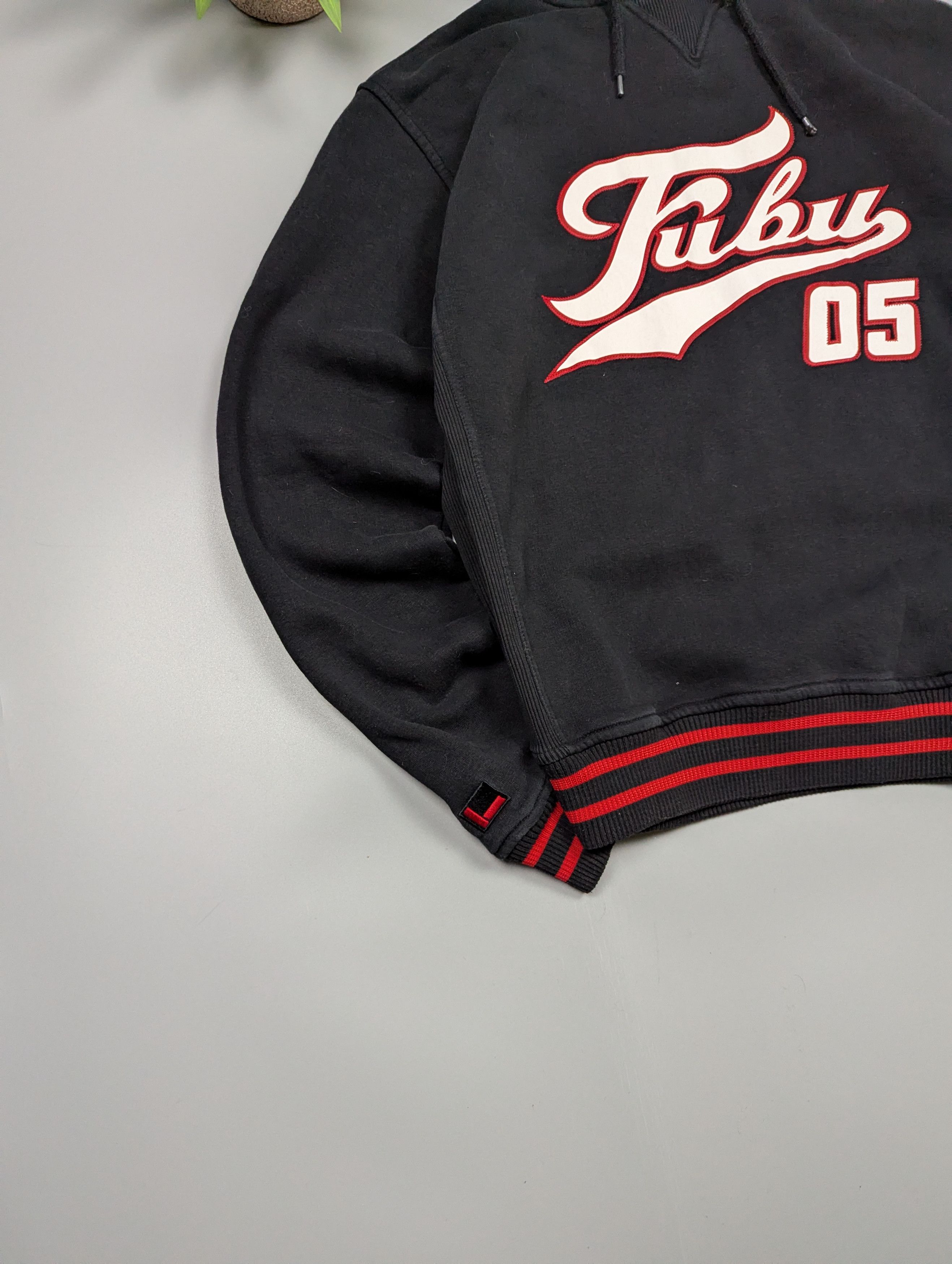 Fubu Vintage FUBU "05" Y2K Era Hoodie – Black & Red Big Logo Size US M / EU 48-50 / 2 - 2 Thumbnail