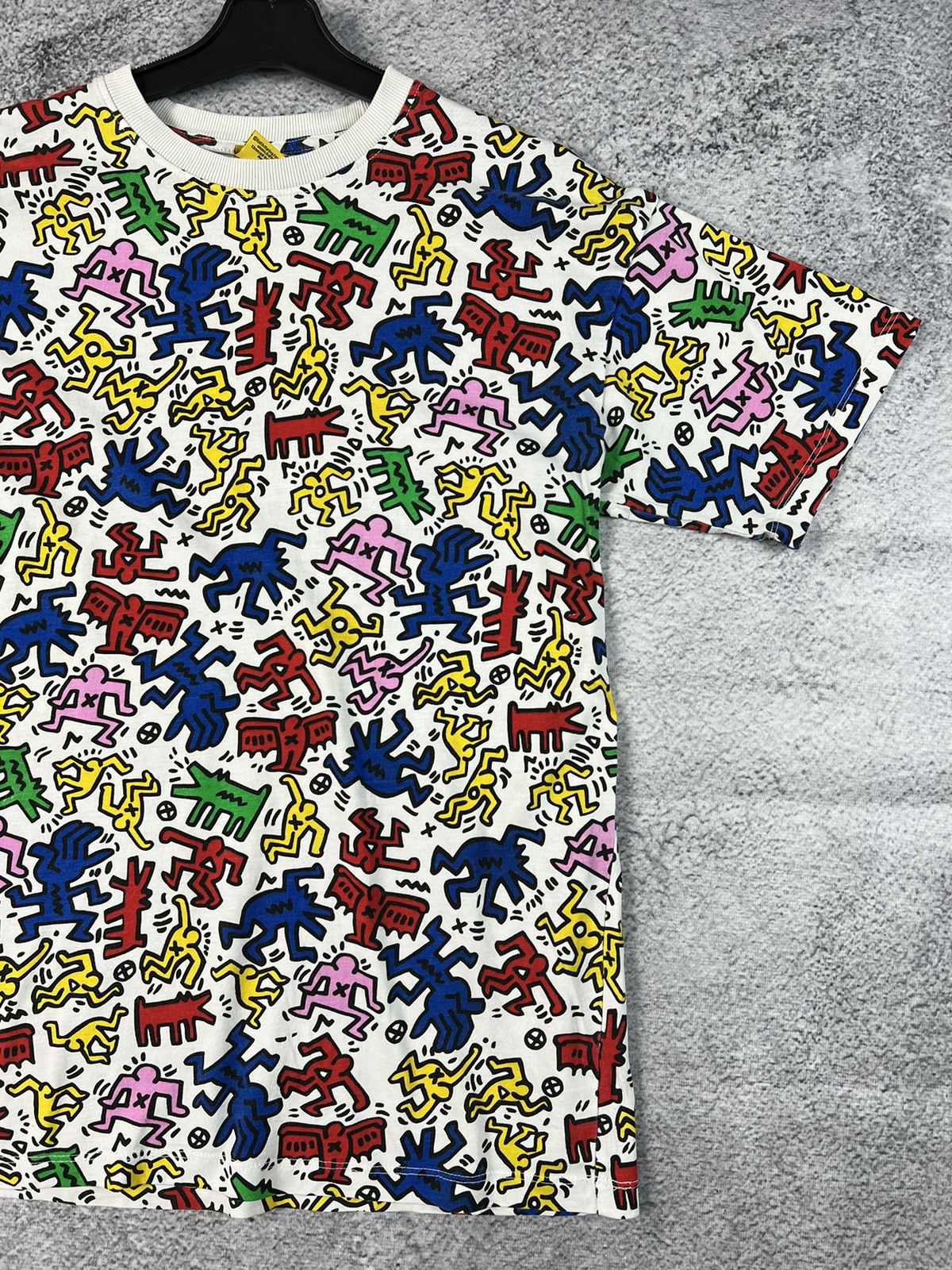Designer Keith Haring overprint T-shirt Size US S / EU 44-46 / 1 - 3 Thumbnail