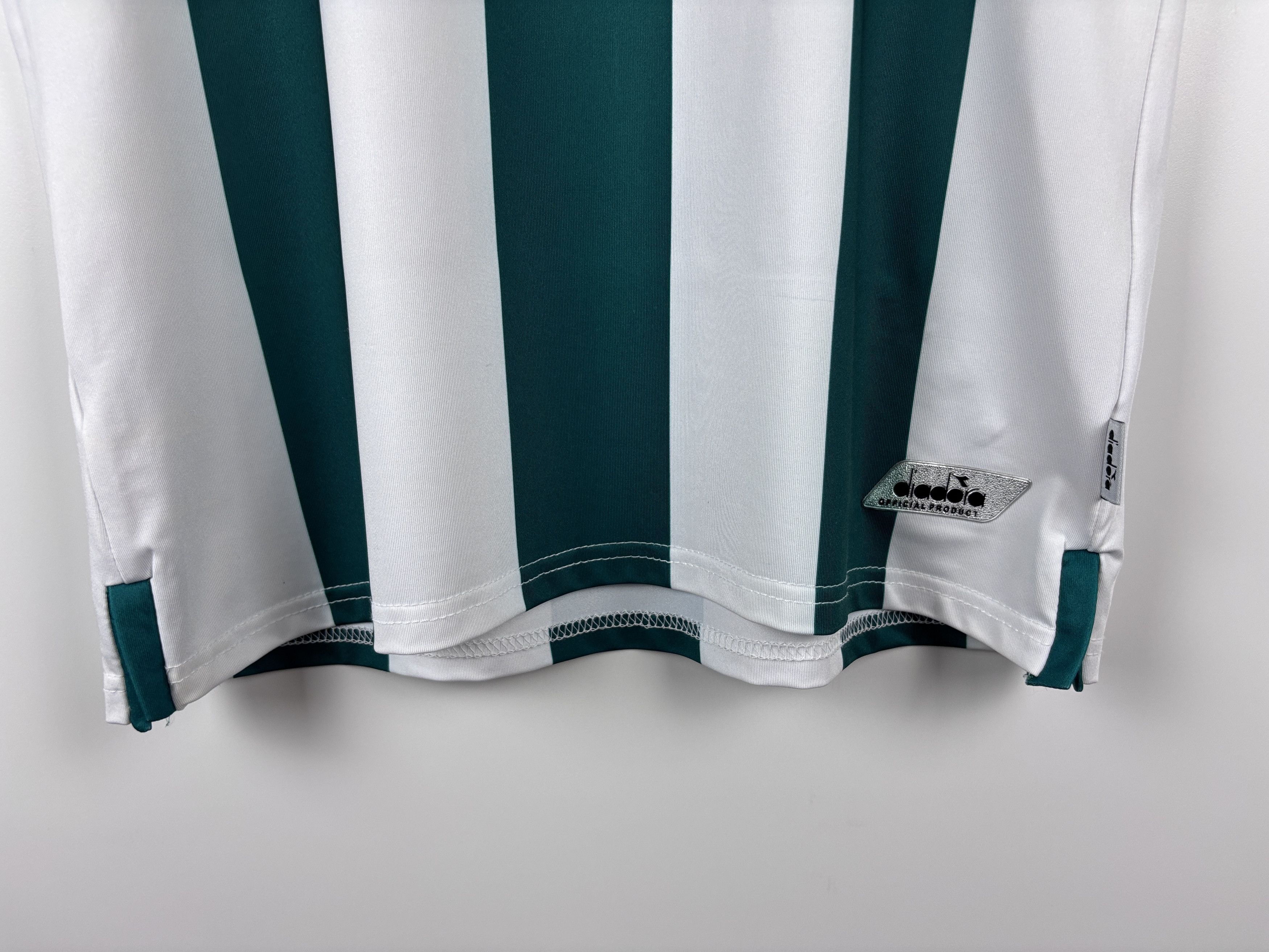 Diadora Giresunspor 2020-21 Home Football Shirt Jersey Diadora M Size US M / EU 48-50 / 2 - 3 Thumbnail