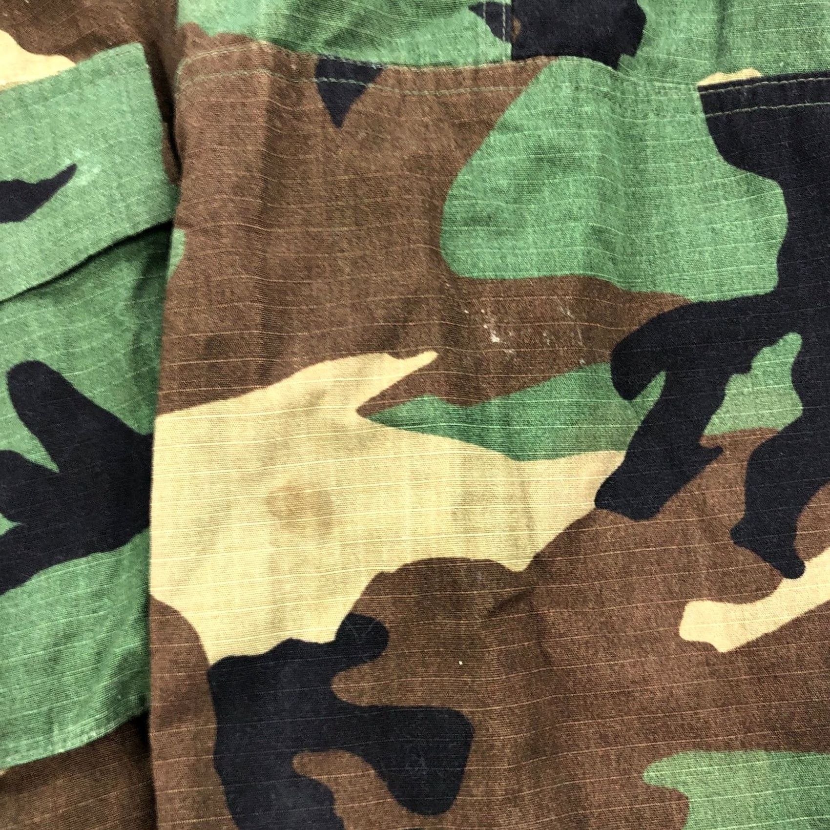 Vintage VINTAGE US Army Jacket S Men Woodland Camo 90s USGI Military Canvas Pockets Size US S / EU 44-46 / 1 - 4 Thumbnail