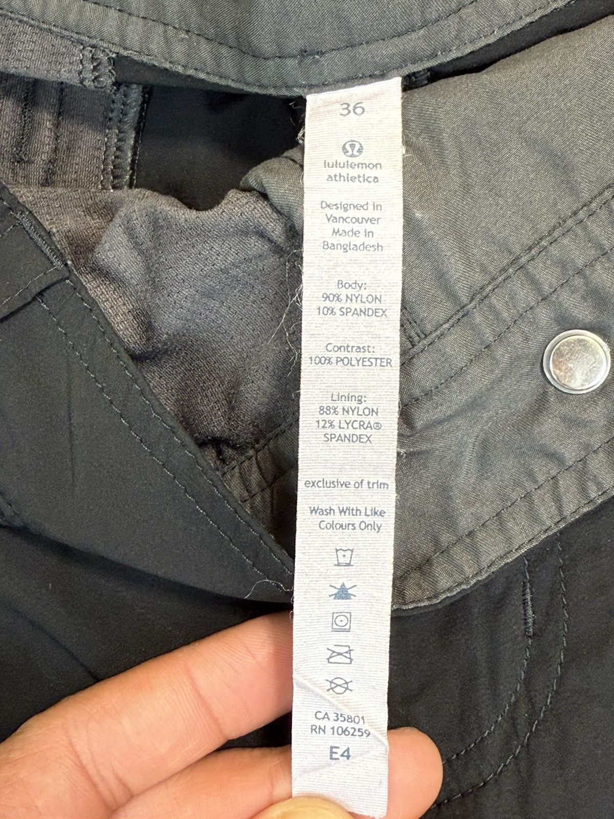 Lululemon ***FINAL DROP***RARE 00s LULULEMON TECHNICAL SHORT 36 Size US 36 / EU 52 - 11 Thumbnail