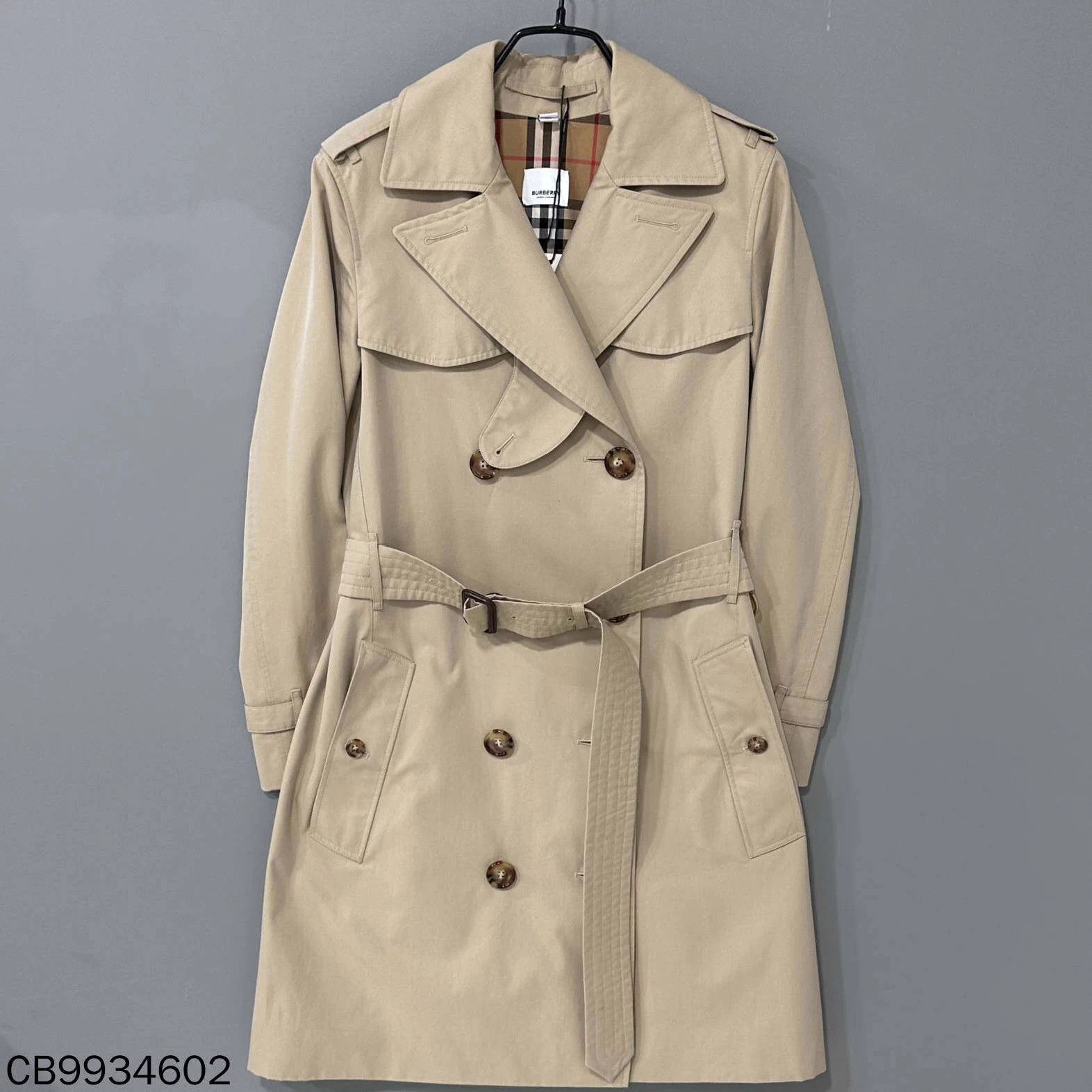 Burberry Burberry women's khaki check trench coat UK4 Size XS / US 0-2 / IT 36-38 - 1 Thumbnail