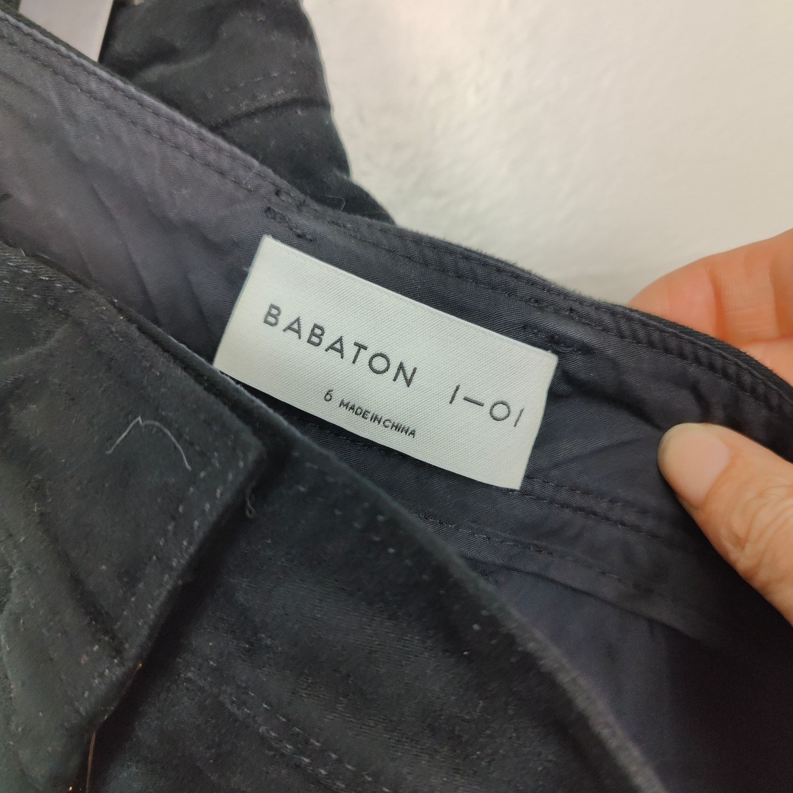 Aritzia Aritzia Babaton Pants Pants Womens 6 Black Satin Barrel Size 28" / US 6 / IT 42 - 5 Thumbnail