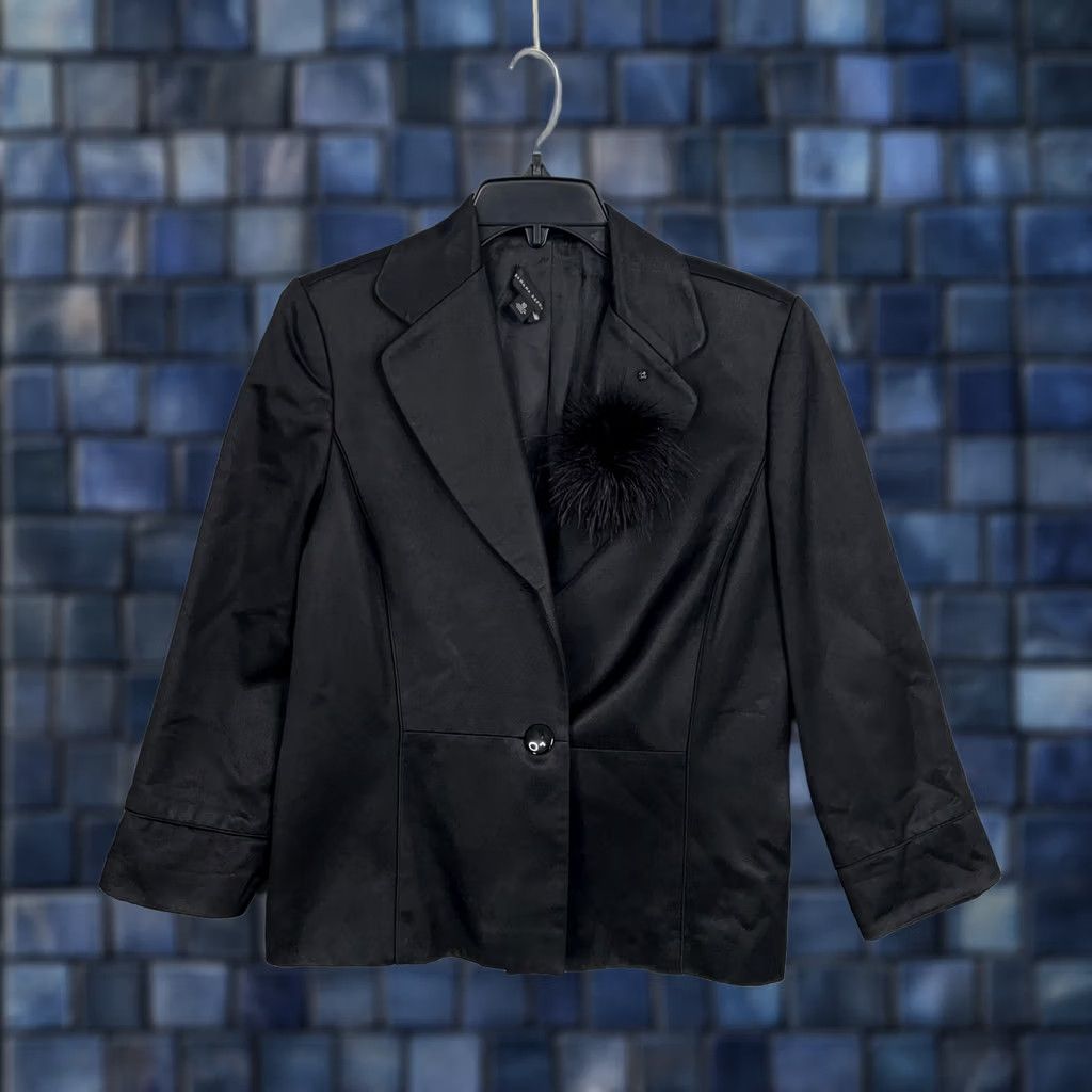 Banana Republic Banana Republic Blazer Womens 10 Black One-Button Notch Lapel 3/4 Sleeve Vintage Velvet? No, keep to original words. Size L / US 10 / IT 46 - 1 Thumbnail