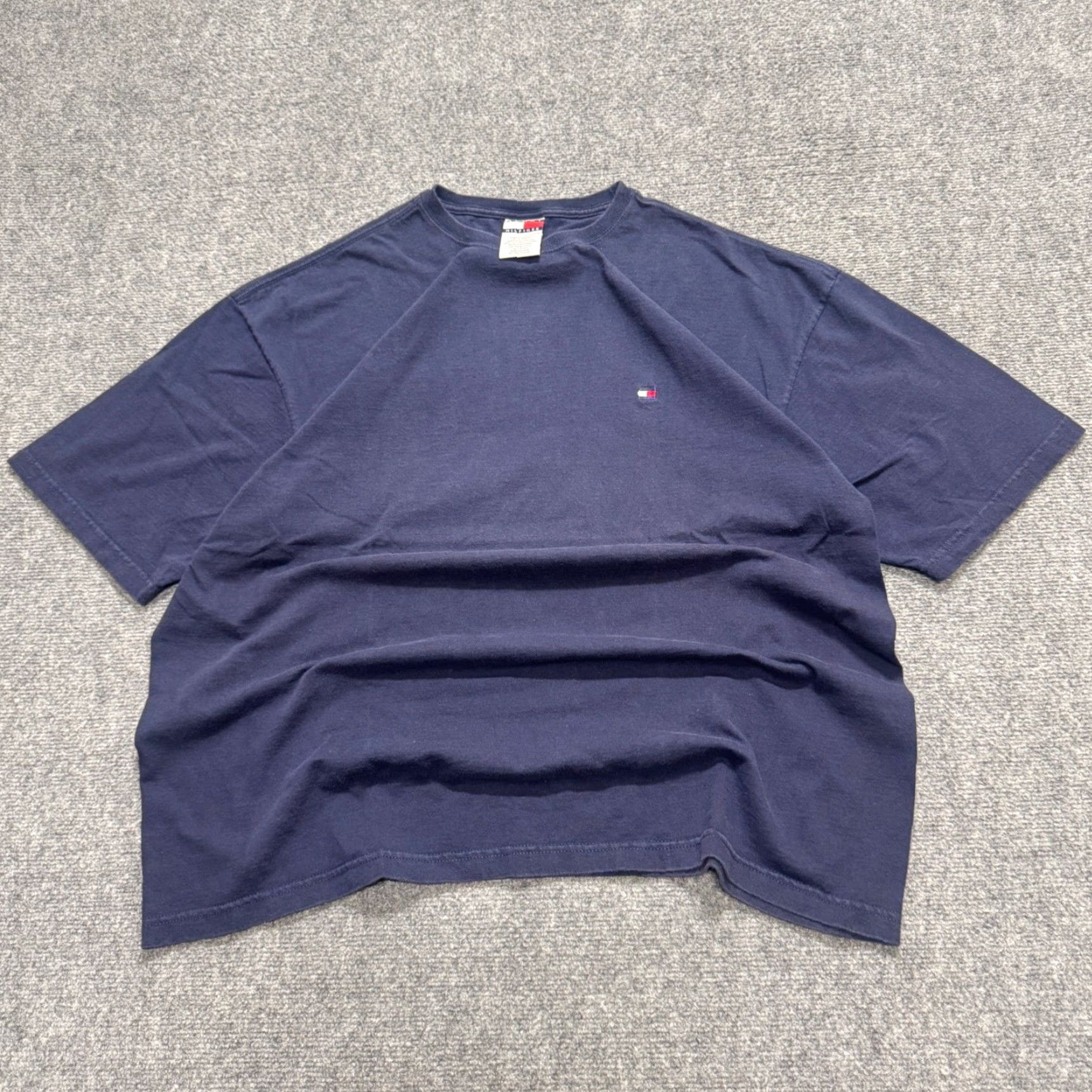 Tommy Hilfiger VINTAGE Tommy Hilfiger Shirt Men's 2XL Navy Blue 90s Boxy Faded Y2K Size US XXL / EU 58 / 5 - 6 Thumbnail