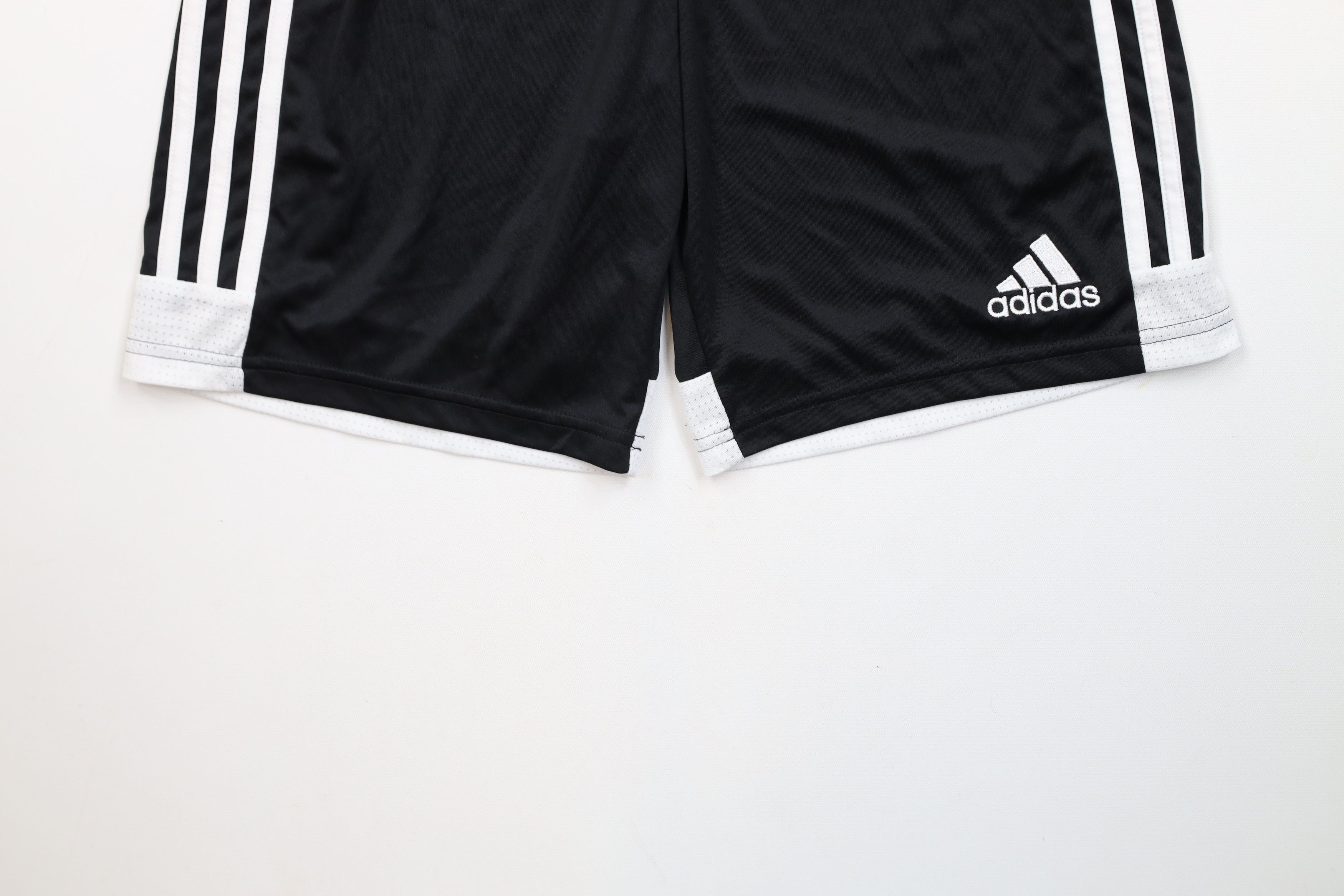 Adidas × Vintage Vintage Adidas Striped Running Jogging Soccer Shorts Black Size US 30 / EU 46 - 4 Thumbnail