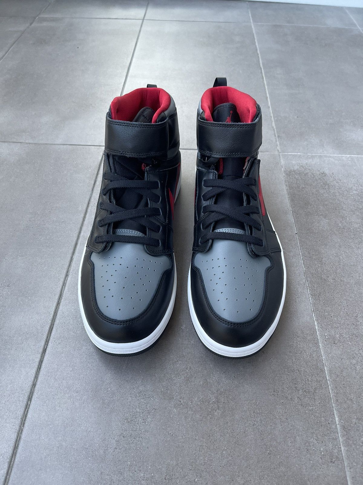 Nike US16 !DS! Jordan 1 High FlyEase Hi-Top Sneakers Size US 15 / EU 48 - 3 Thumbnail