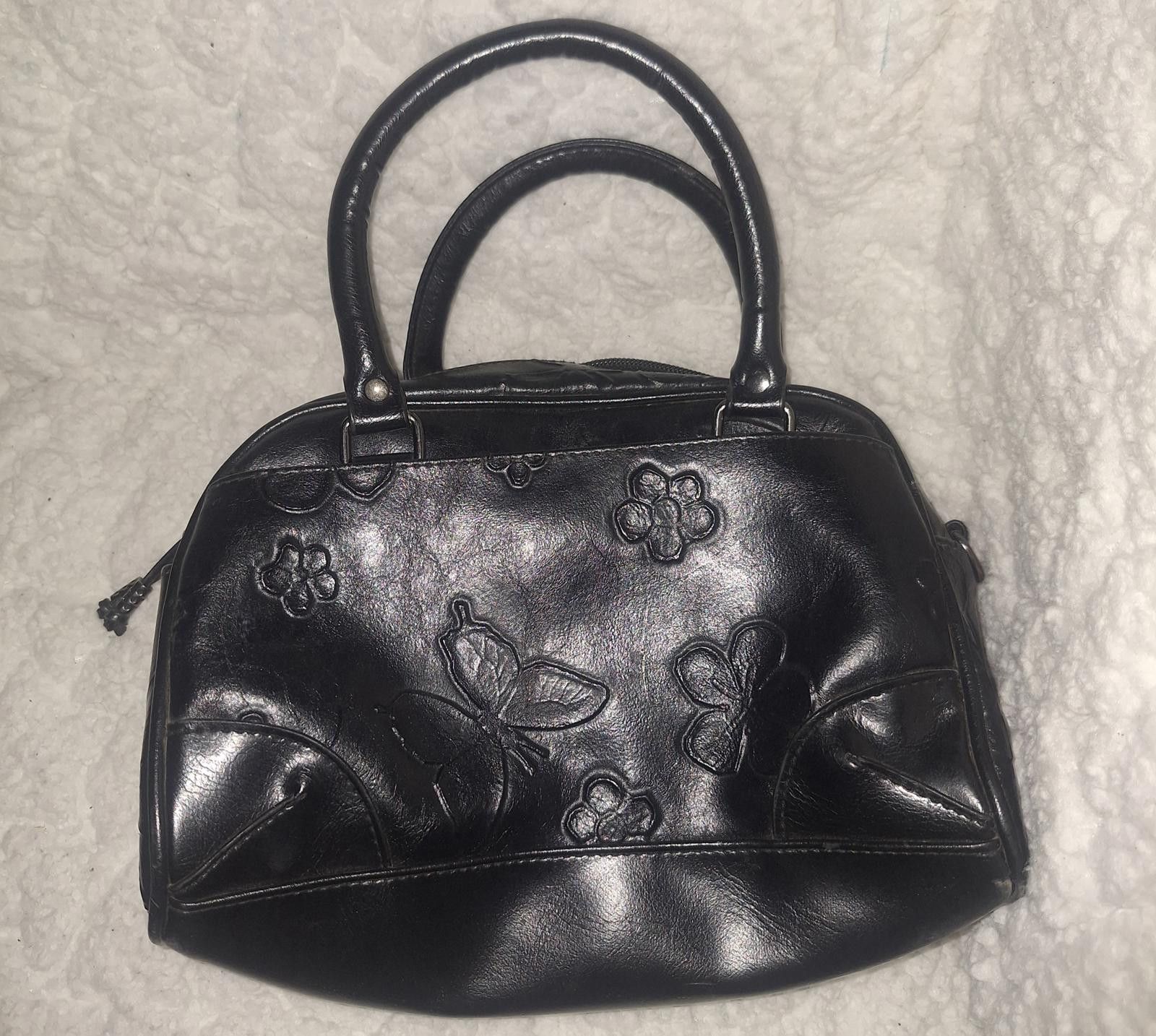 Designer Flower Embossed Leather Purse - Black Size ONE SIZE - 2 Thumbnail