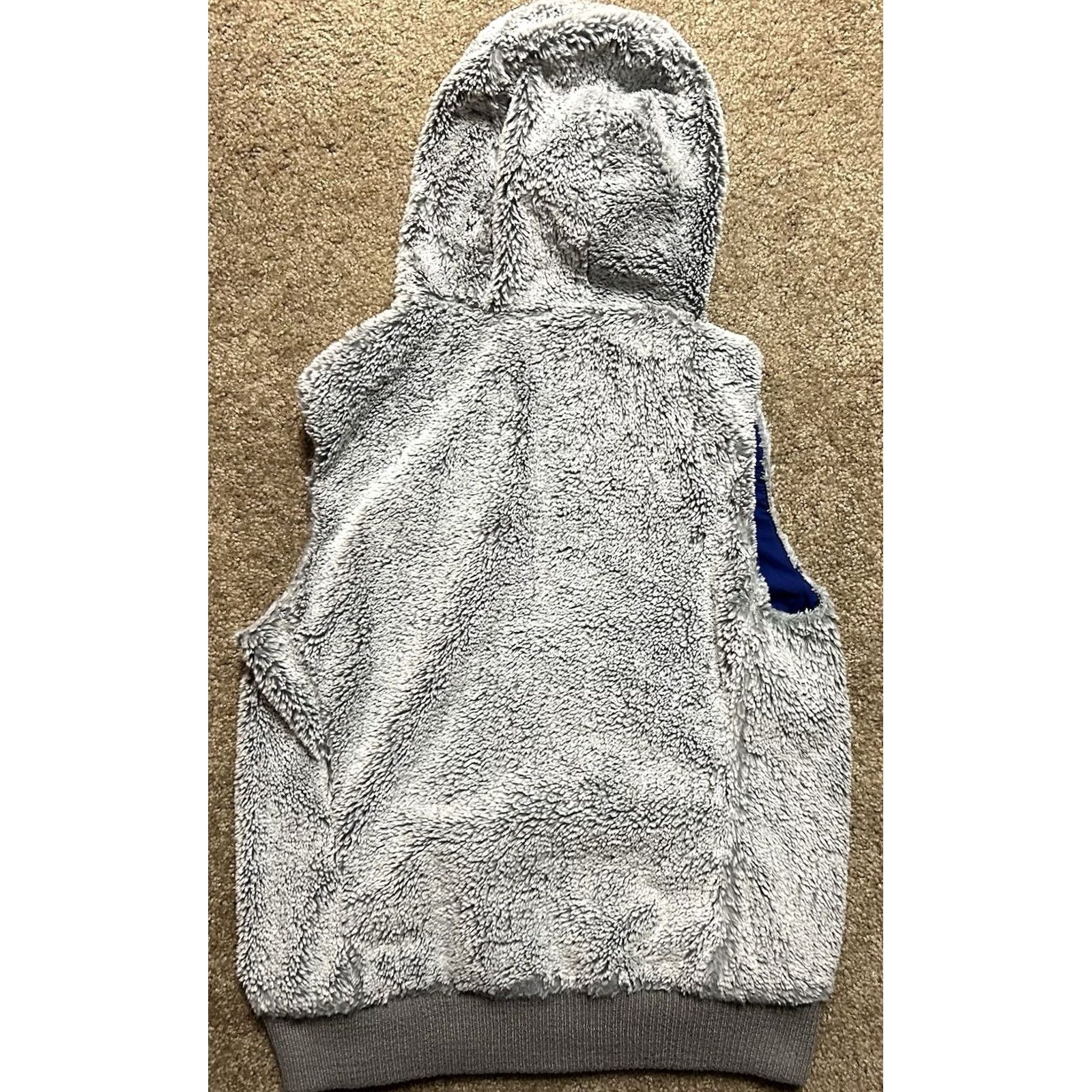 Patagonia Patagonia Vest Hooded Fleece Gray Women's Small Conejo Full Zip Hooded Pockets Reversible Winter Slim Fit Casual Size S / US 4 / IT 40 - 2 Thumbnail