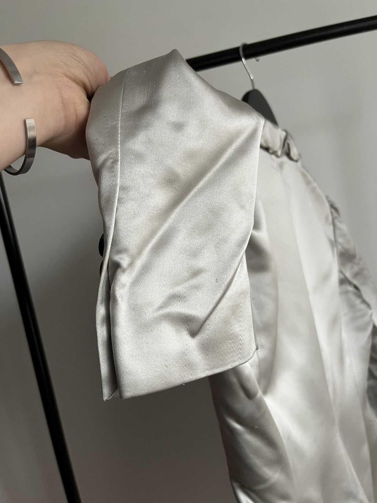 Burberry Burberry Prorsum 2010 lookbook silver satin blazer jacket Size M / US 6-8 / IT 42-44 - 20 Thumbnail