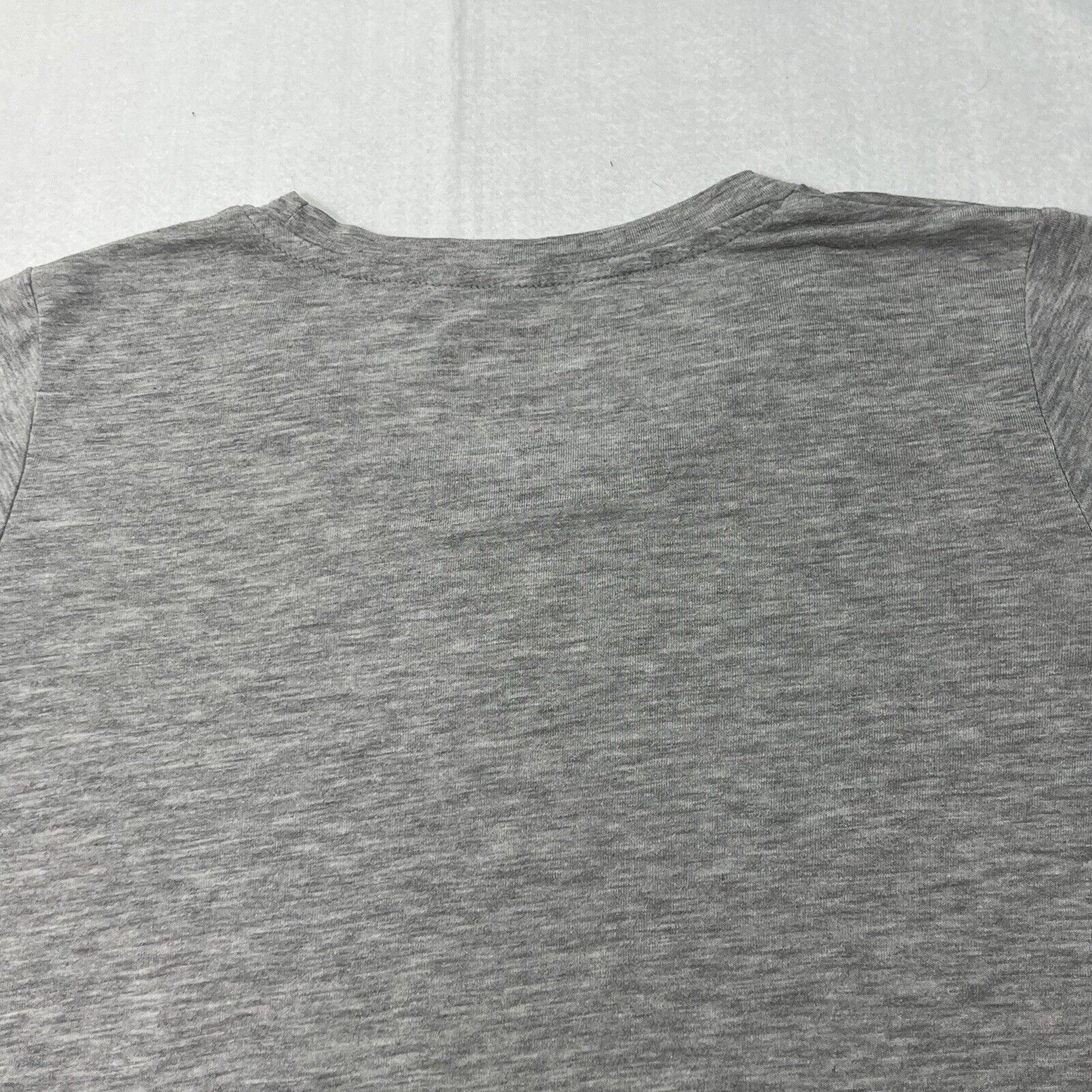 Disney Disney Cast Exclusive Collection Large Gray Floral T Shirt Size L / US 10 / IT 46 - 11 Thumbnail