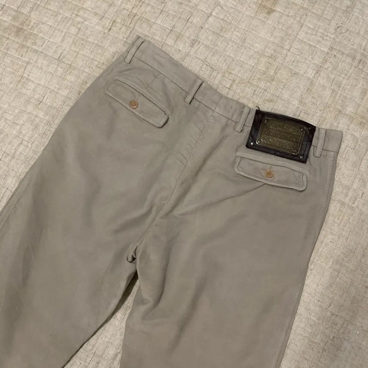 Dolce & Gabbana Vintage D&G Dolce & Gabbana Chino Pants In Size 35 Size US 35 - 11 Thumbnail