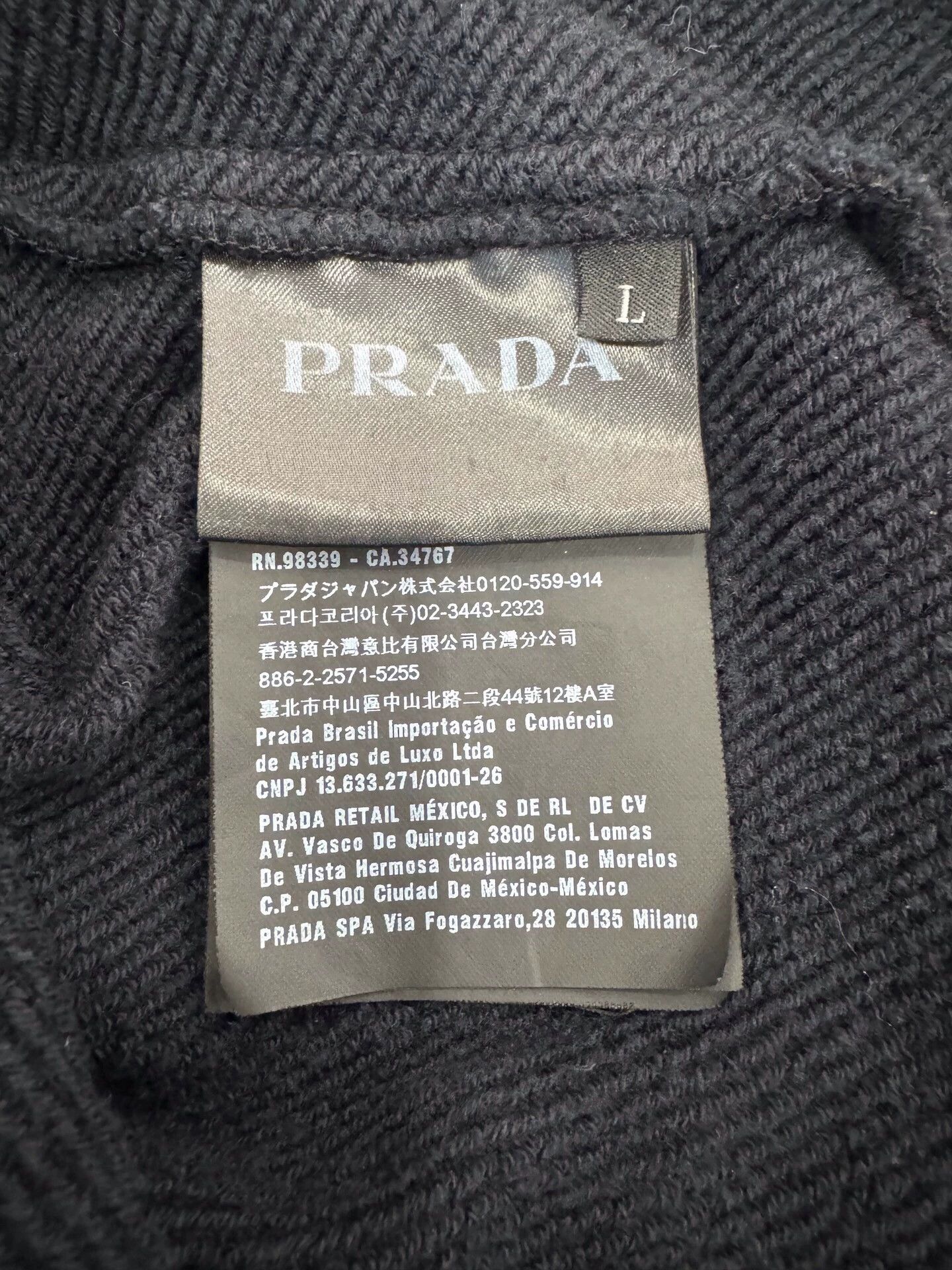 Prada Prada Men's Black and Blue Two-Tone Long-Sleeve Sweatshirt Size US L / EU 52-54 / 3 - 5 Thumbnail