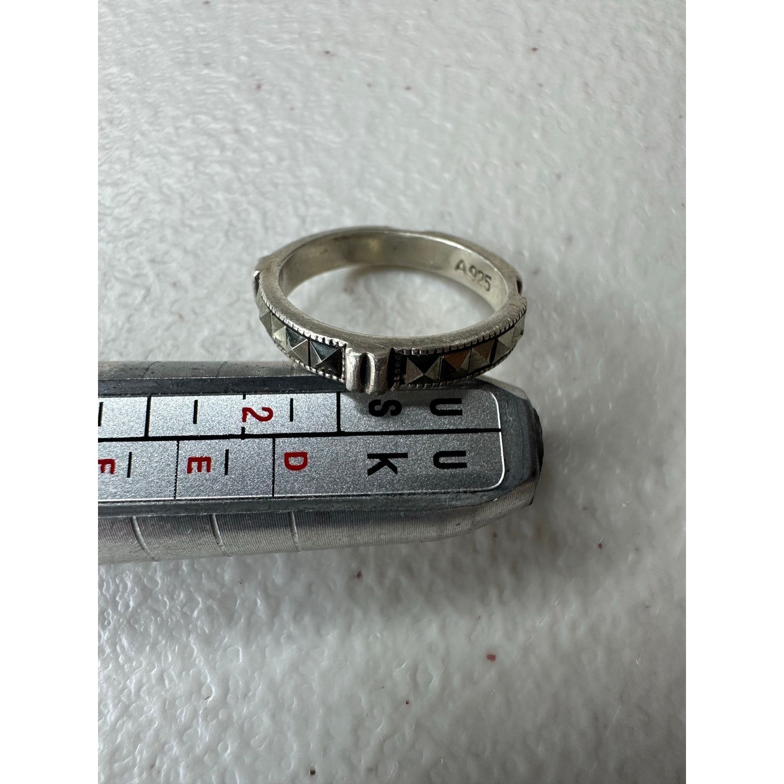 & Other Stories Sterling Silver Marcasite Band Ring Missing 3 Stones Sz 5 Size ONE SIZE - 1 Thumbnail