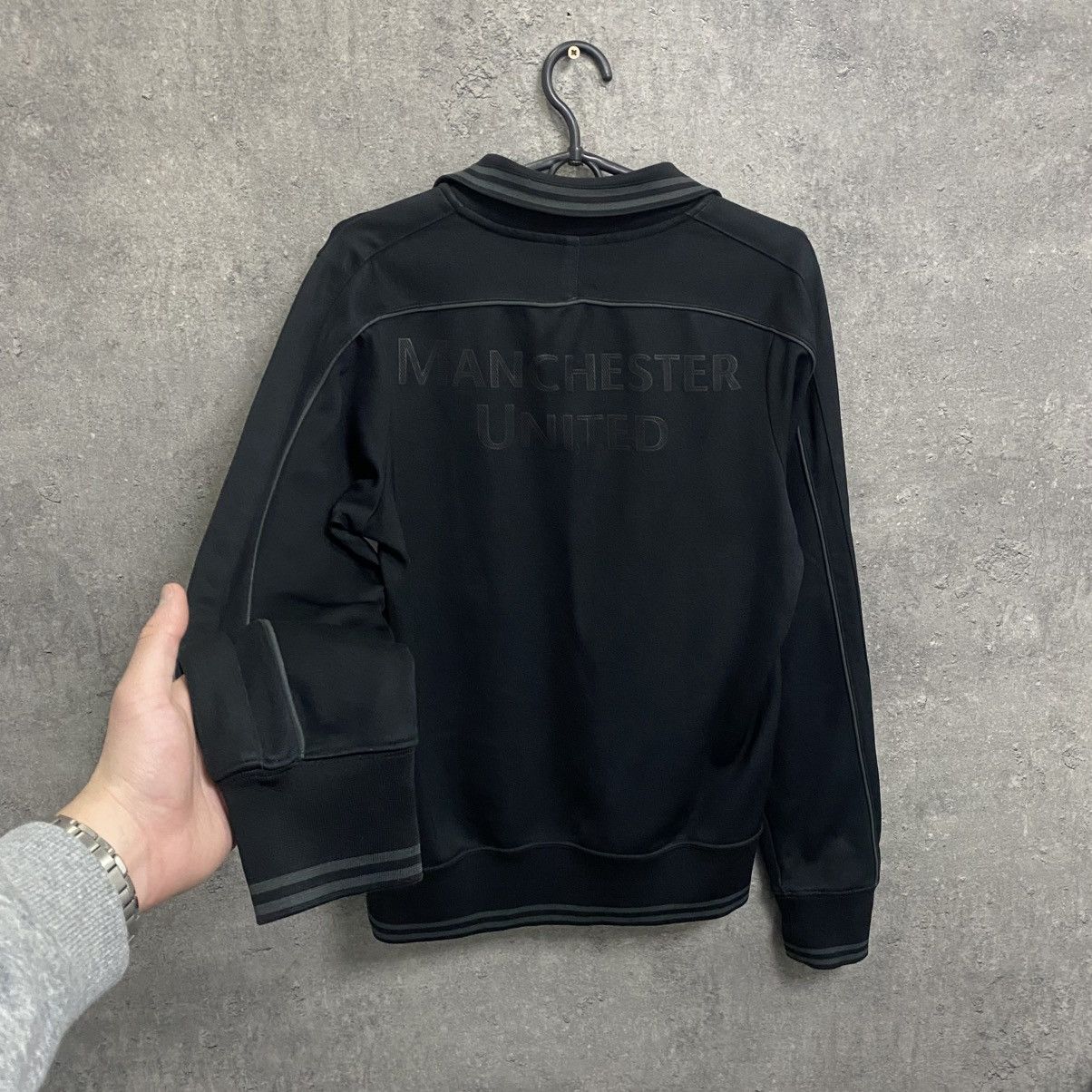 Nike Vintage Nike Manchester United Black Zip Up Jacket Big Logo Size US S / EU 44-46 / 1 - 12 Thumbnail