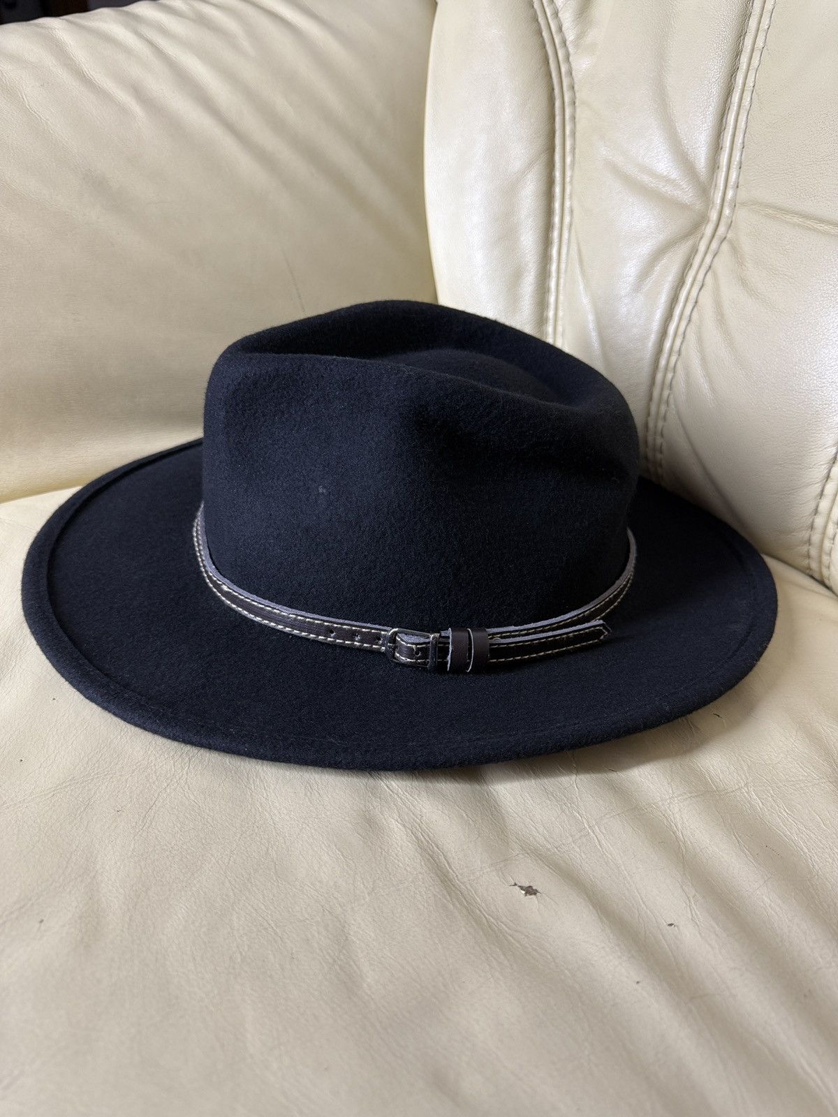 Vintage Vintage Y2K Atrium Black Wool Hat Waterproof leather strap Size ONE SIZE - 1 Thumbnail