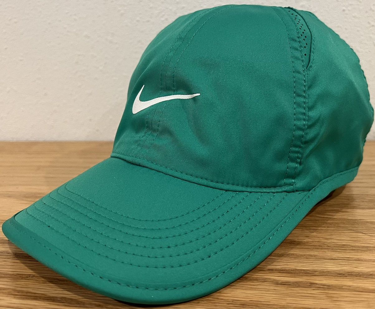 Nike Nike Featherlight Aerobill Dri Fit Green Hat Size ONE SIZE - 1 Thumbnail