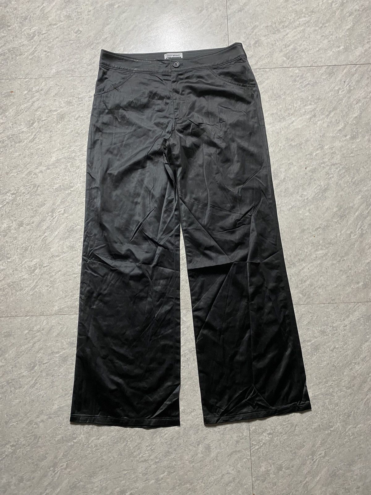 Issey Miyake ARCHIVE ISSEY MIYAKE FETE - WAX NYLON WIDE PANTS Size 29" - 2 Thumbnail
