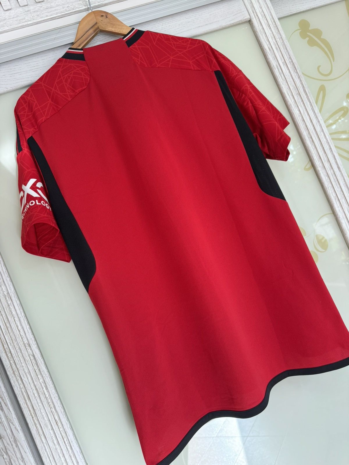 Adidas Manchester United 2023-2024 Home Soccer Jersey Football Kit Size US XL / EU 56 / 4 - 10 Thumbnail