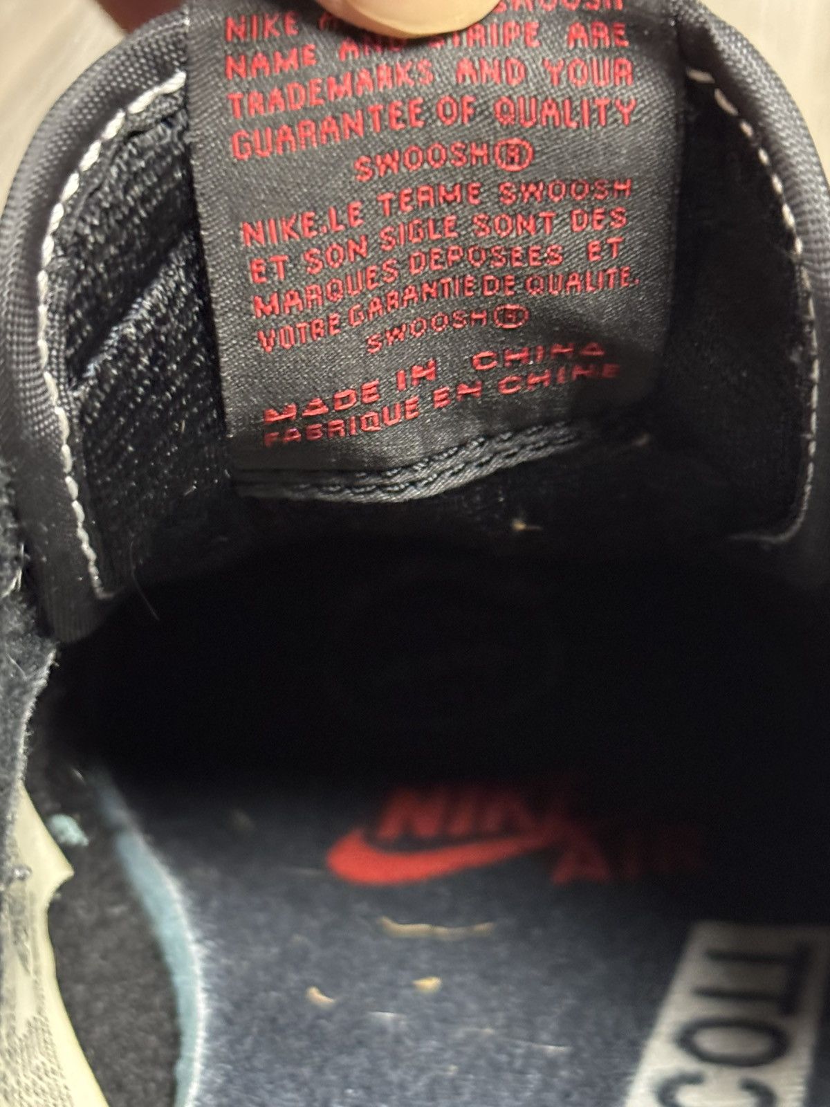 Jordan Brand × Travis Scott Jordan 1 Retro Low OG SP Travis Scott Black Phantom Size 6 Size US 6 / EU 39 - 9 Thumbnail