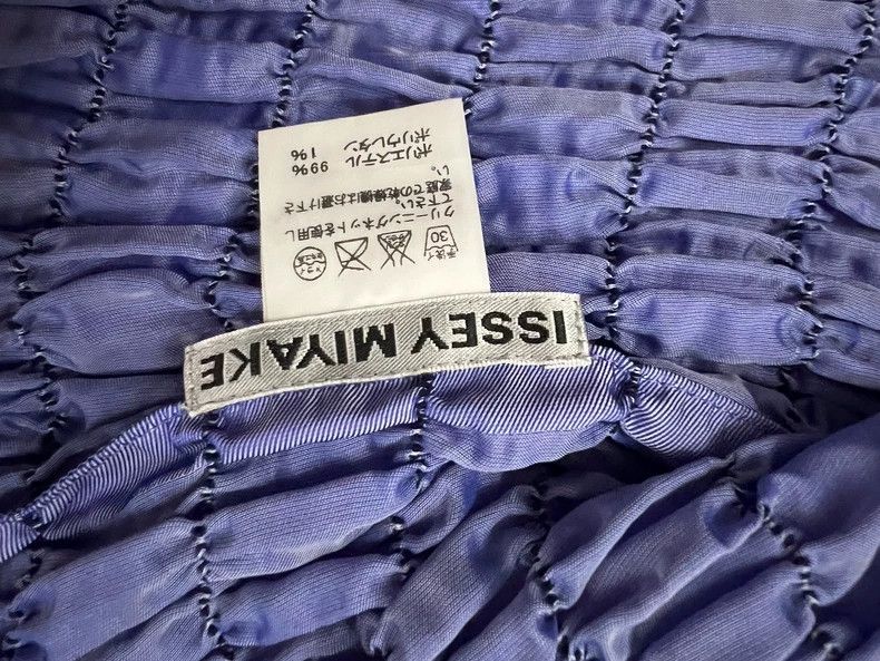 Issey Miyake Issey Miyake size:2 Blue main line rubber band pleated str Size M / US 6-8 / IT 42-44 - 5 Thumbnail