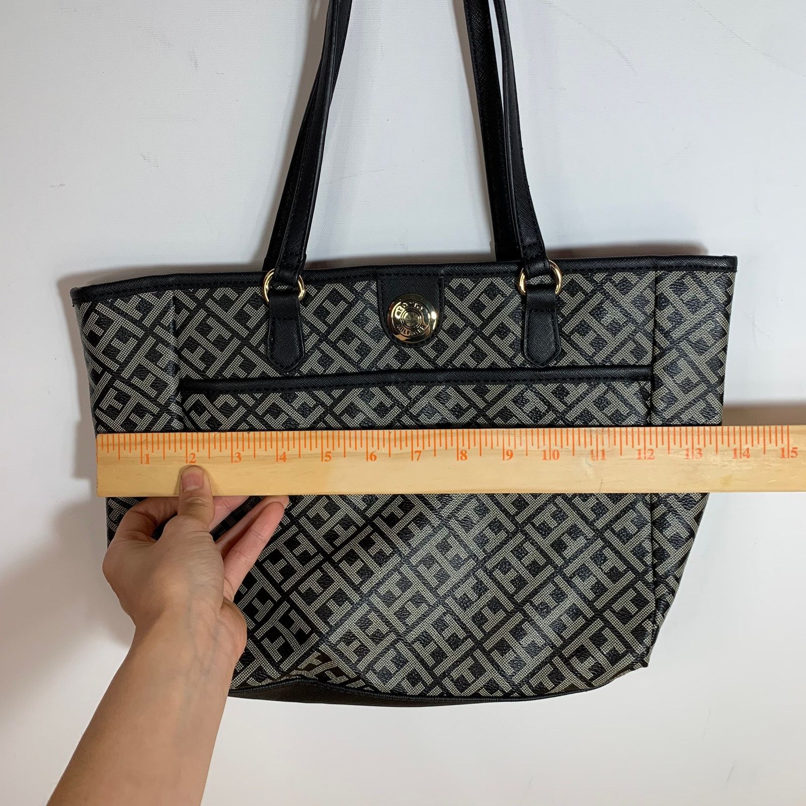 Tommy Hilfiger Tommy Hilfiger Womens Tote Bag Black-White Size Medium Purse Size ONE SIZE - 6 Thumbnail