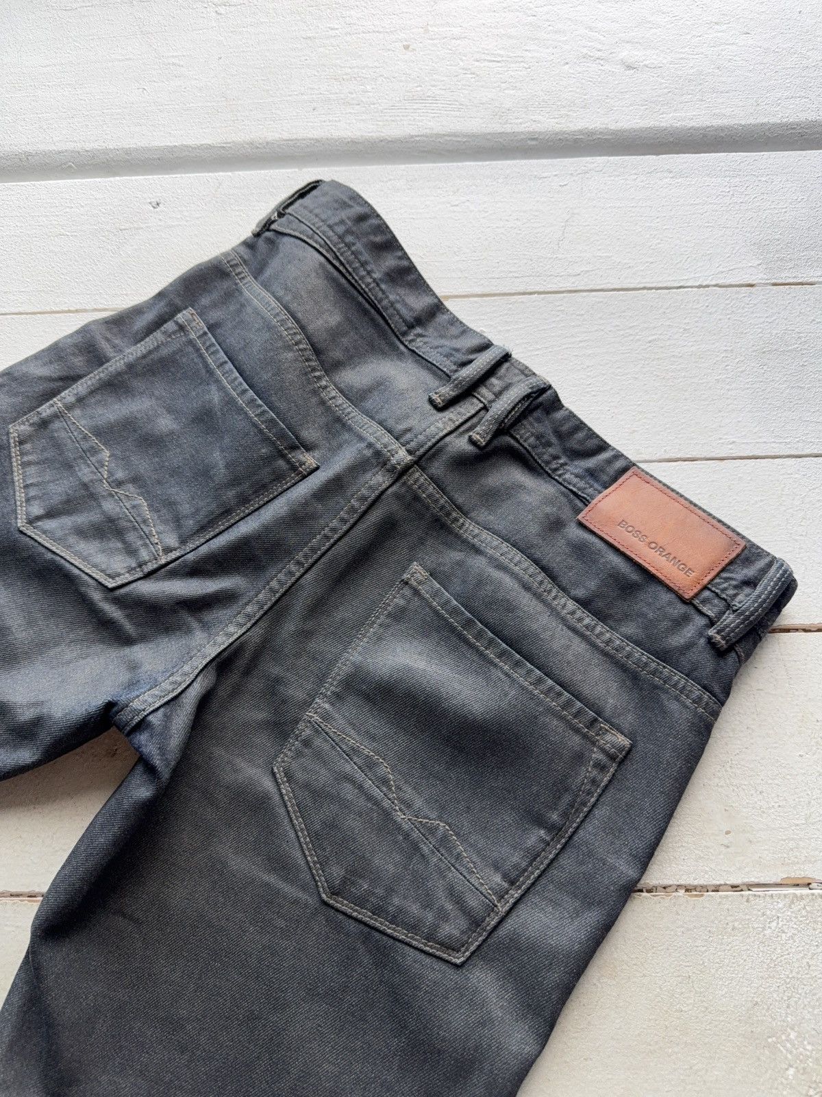 Hugo Boss Vinatage Style Luxury Designer Hugo Boss Orang tag jeans Size US 32 / EU 48 - 11 Thumbnail