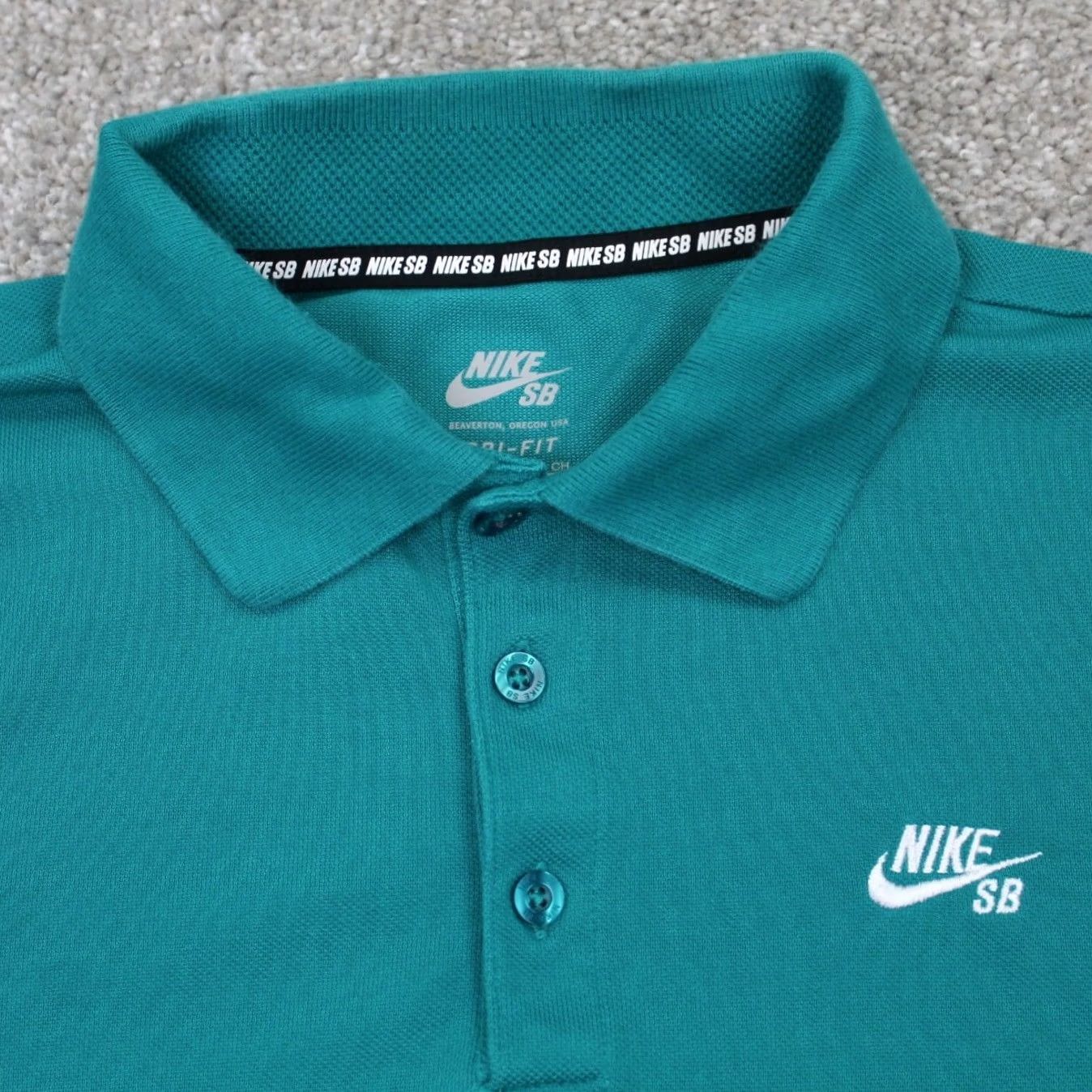 Nike Nike SB Polo Shirt Men S Green Dri-Fit Pique Short Sleeve Pullover Logo Breathable Lightweight S/S Polo Size US S / EU 44-46 / 1 - 7 Thumbnail