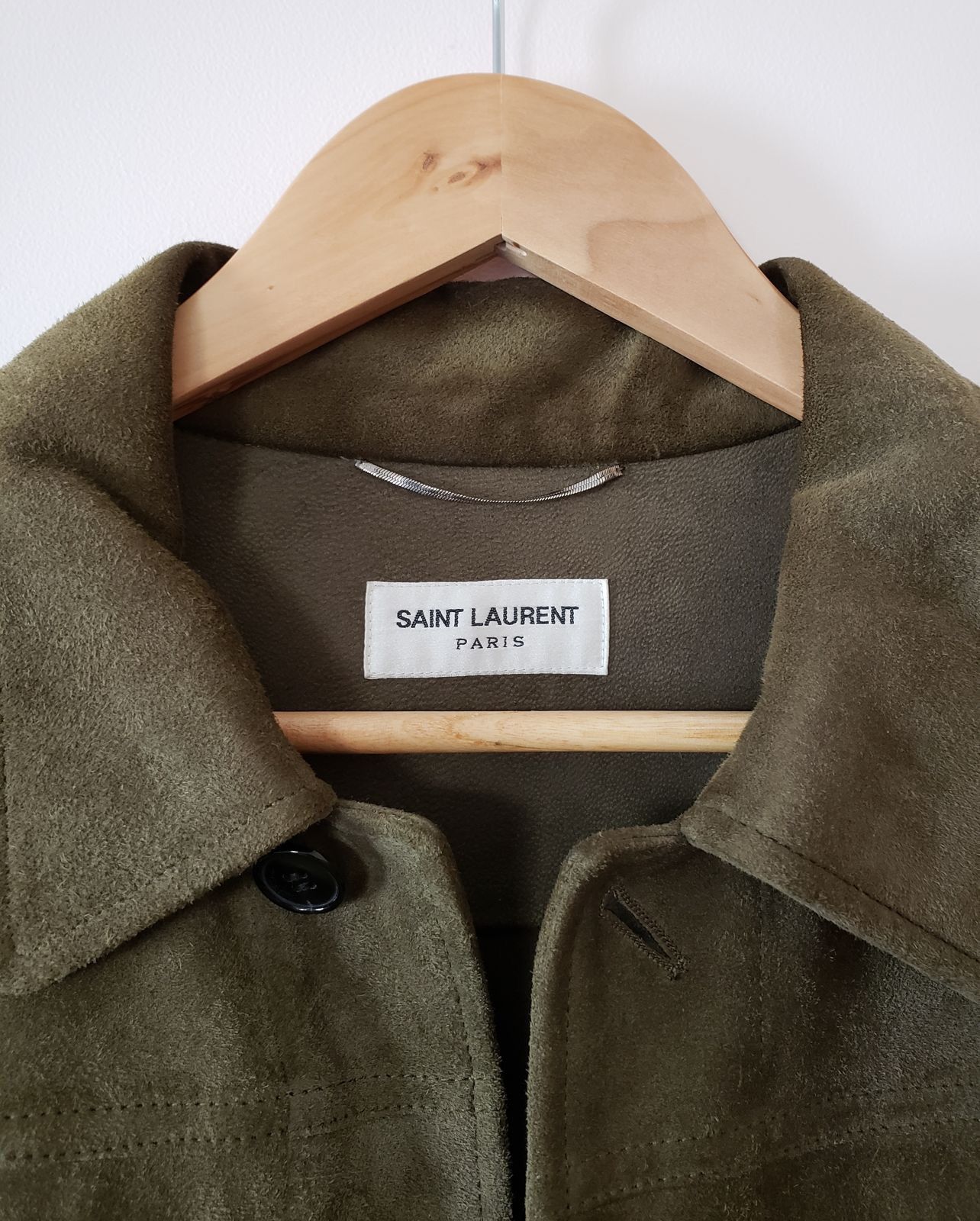 Hedi Slimane × Saint Laurent Paris Saint Laurent military jacket in olive goat suede Size US S / EU 44-46 / 1 - 3 Thumbnail