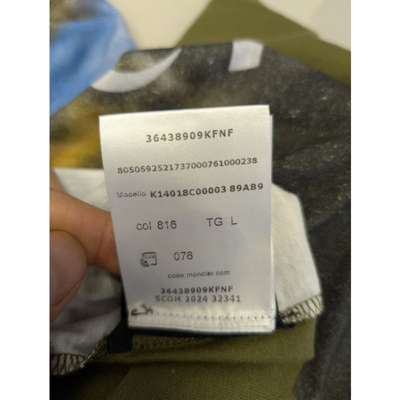 Moncler o1rshd1 Graphic Print Short Sleeve T-Shirt in Green / Khaki Size US L / EU 52-54 / 3 - 22 Thumbnail