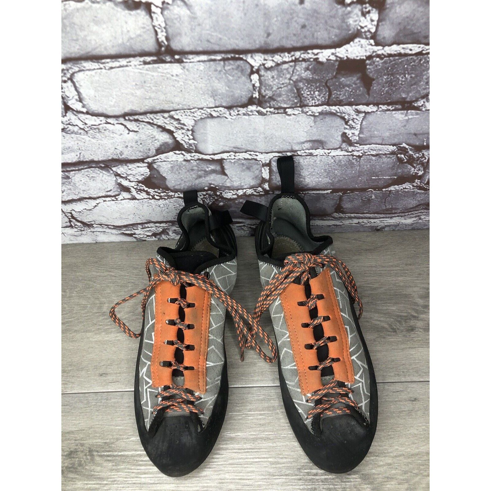 Other Climb X Grey Synthetic Orange Lace Black Climbing Shoes Men Size US 11 / EU 44 - 2 Thumbnail