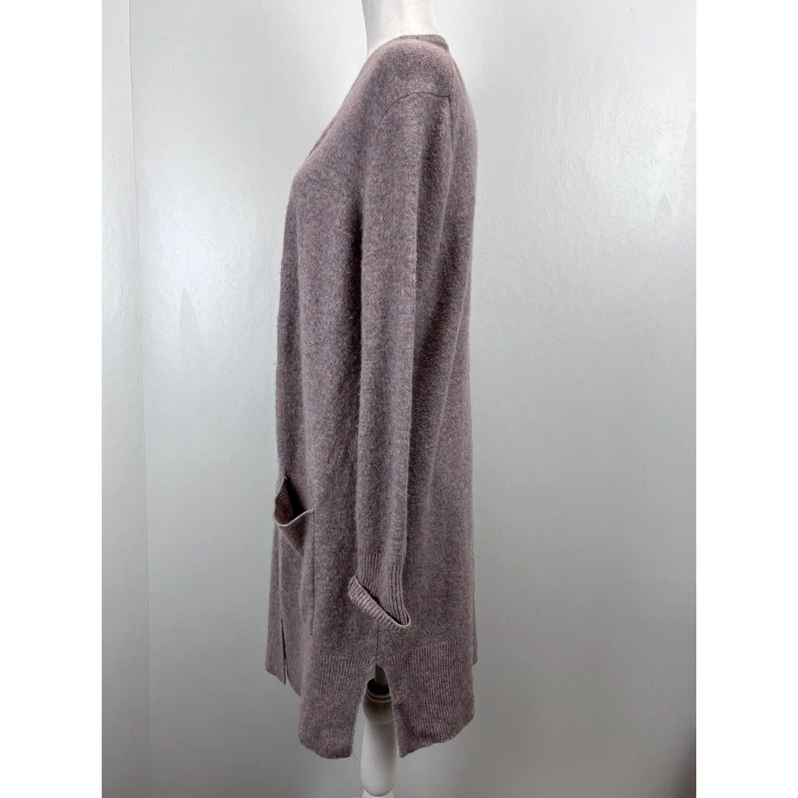 Madewell Madewell Kent Cardigan Sweater Womens Small Lavender Grey Merino Blend Long Sleeve Size S / US 4 / IT 40 - 2 Thumbnail