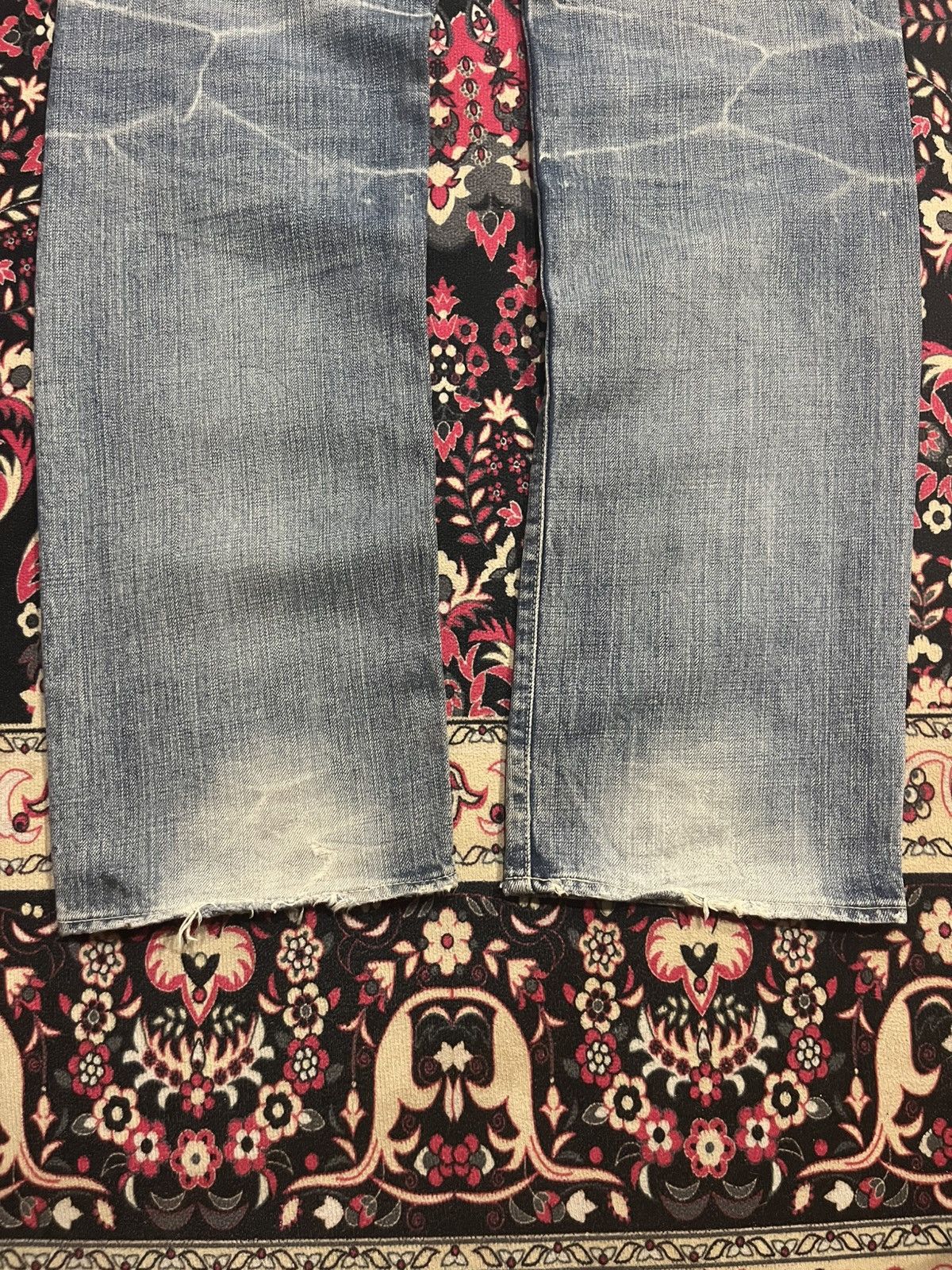 Spellbound ⚡️Distressed⚡️Vintage Japan Spellbound Whisker Blue Wash Jeans Size US 32 / EU 48 - 11 Thumbnail