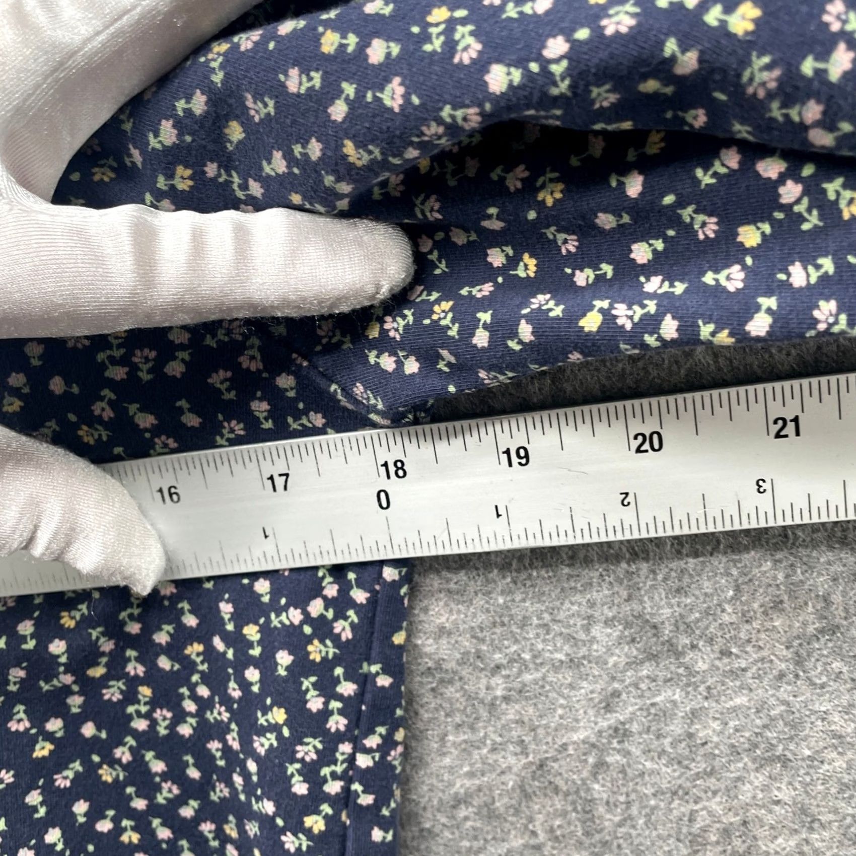 J.Crew J.Crew Square Neck 3/4 Sleeve T-Shirt Womens M Blue Floral Stretch Shirt Womens M Color Blue Floral Pattern 3/4 Sleeve Casual Size M / US 6-8 / IT 42-44 - 7 Thumbnail