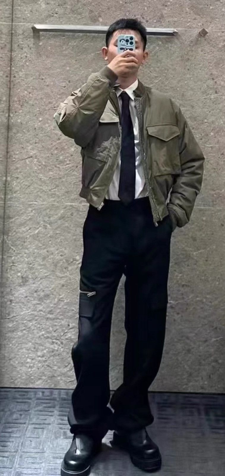 Givenchy olive green military bomber jacket size 48 Size US M / EU 48-50 / 2 - 5 Thumbnail