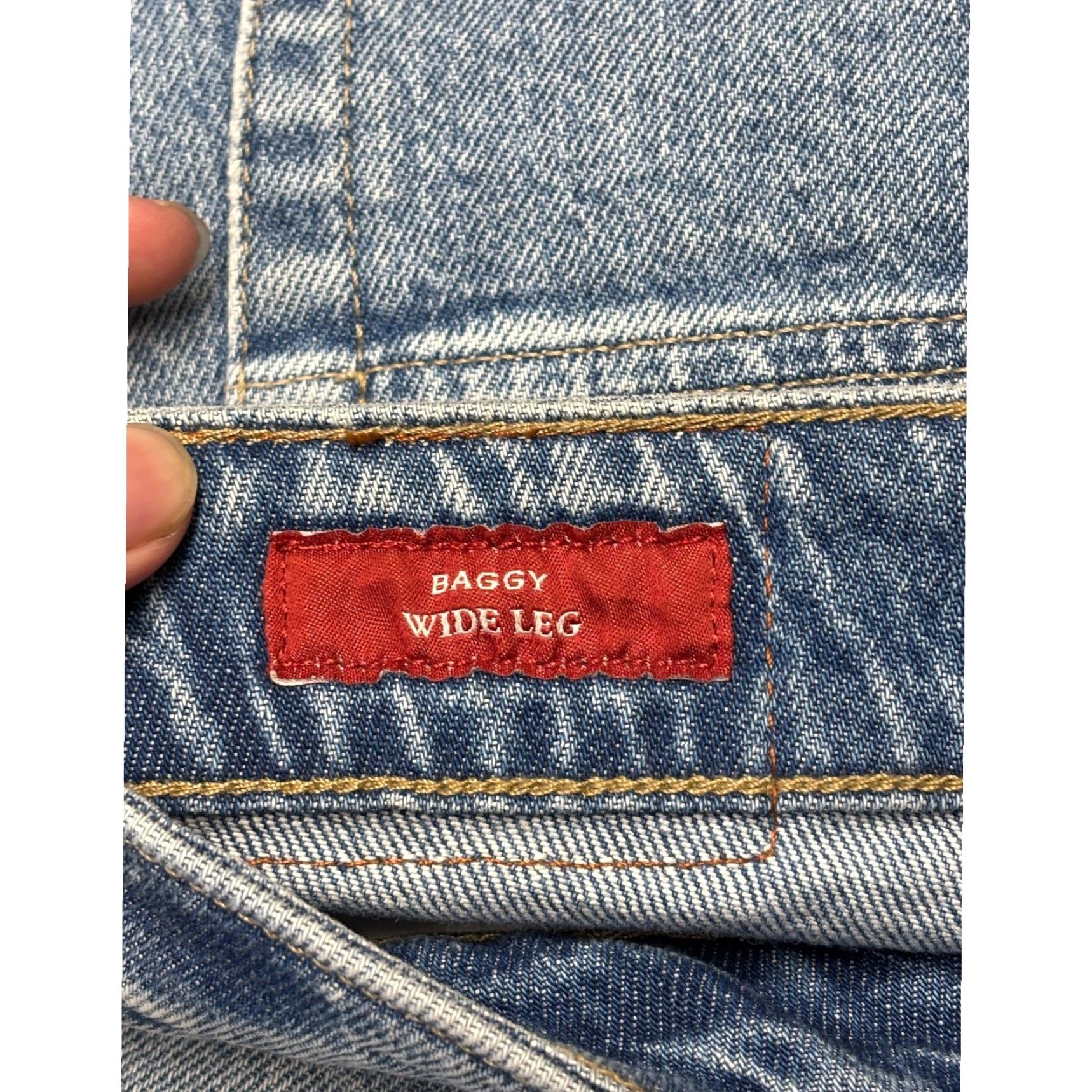 Lucky Brand Lucky Brand Lucky Legend Baggy Wide Leg Jeans Rhinestone Bow 32x32 NWT Women Blue Denim 26 5-Pocket Distressed Vintage Bohemian Size 26" / US 2 / IT 38 - 7 Thumbnail