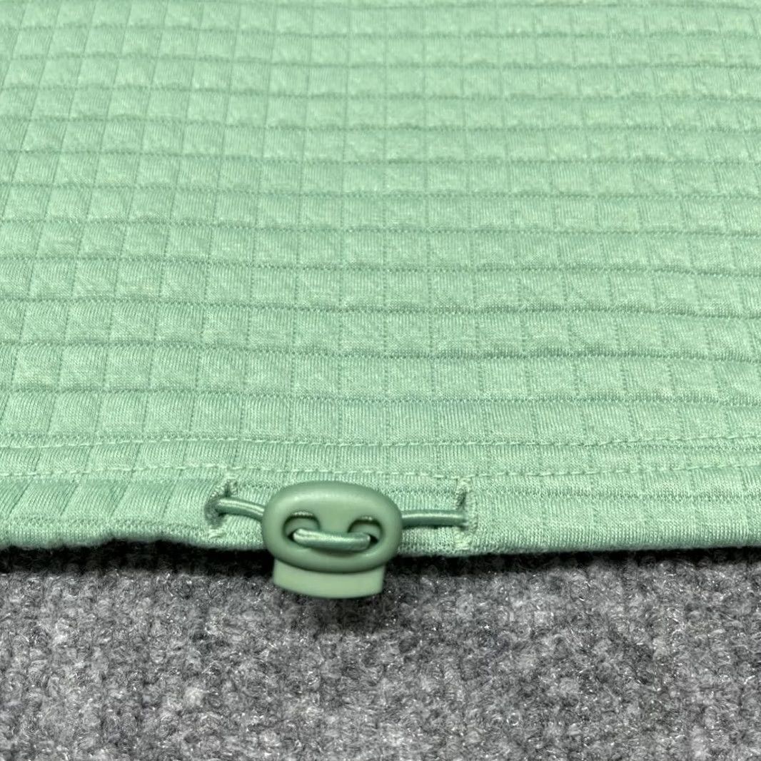 Vintage Rue21 Cropped Sweatshirt Womens XS Green Long Sleeve Crew Neck Quilted Pullover New Size XS / US 0-2 / IT 36-38 - 4 Thumbnail