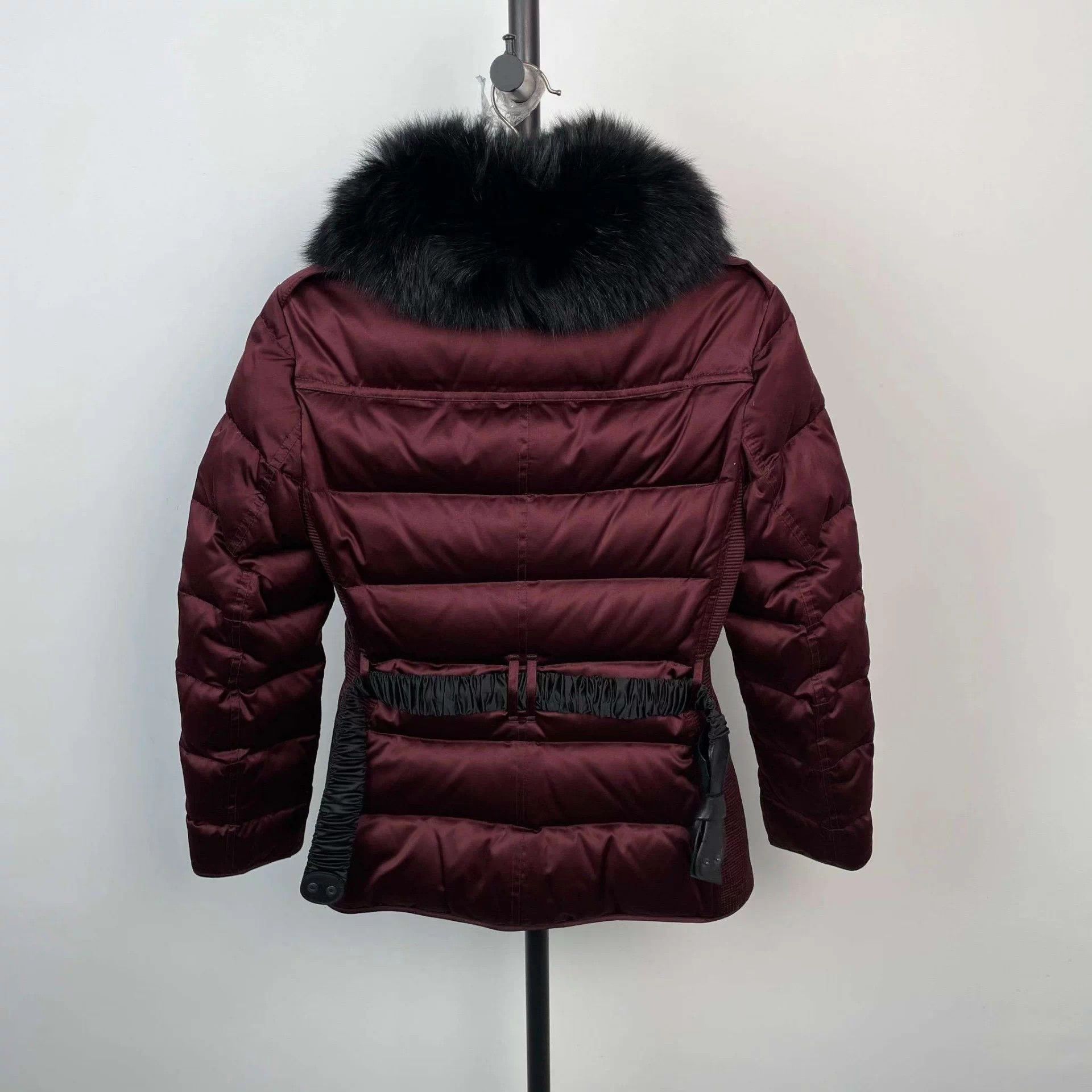 Burberry Burberry burgundy down jacket 38 NWT Size S / US 4 / IT 40 - 2 Thumbnail