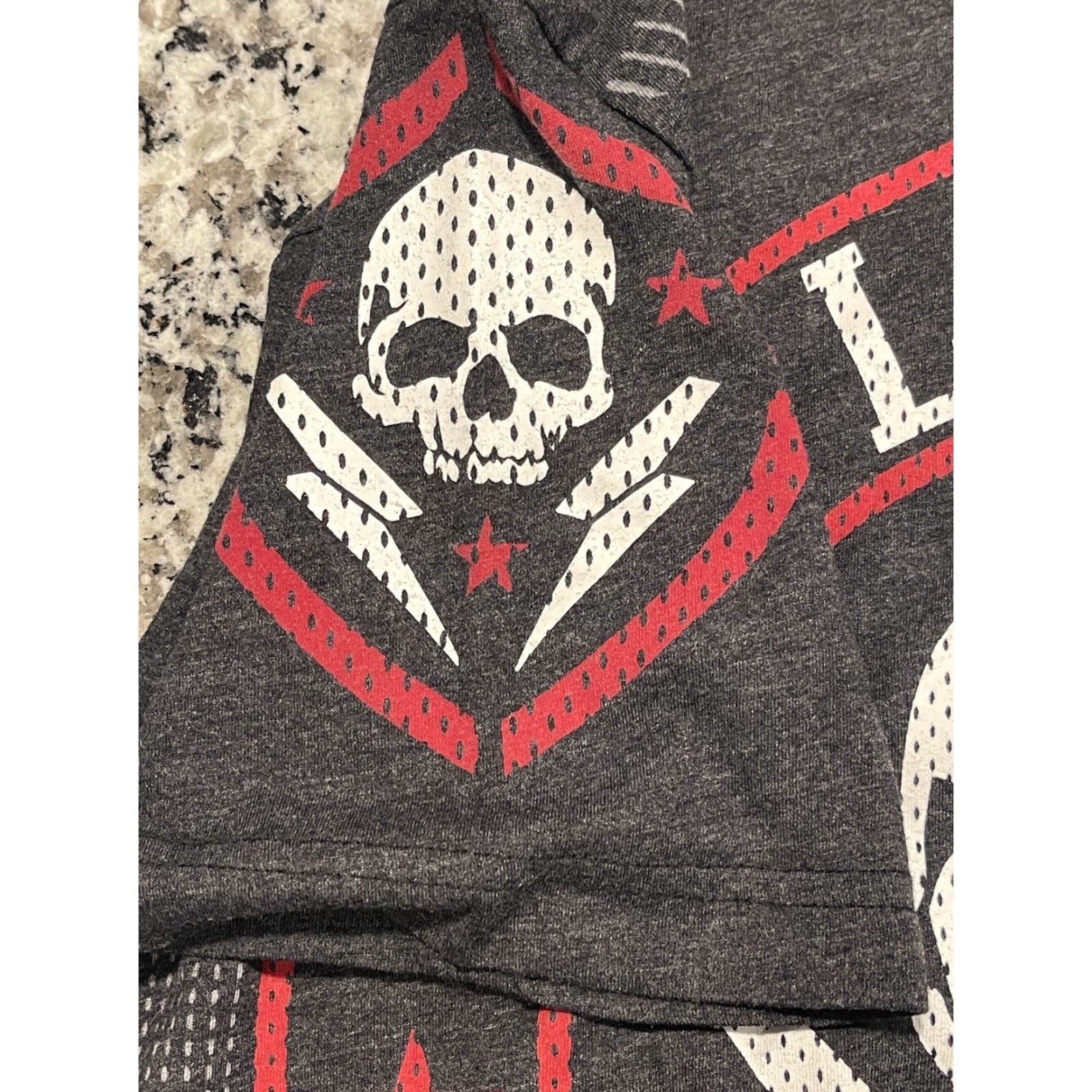 Affliction Affliction T-Shirt Mens Small Black Skull Graphic Hydrocore 50/50 Crew Neck Short Sleeve Graphic Tee Size US S / EU 44-46 / 1 - 5 Thumbnail