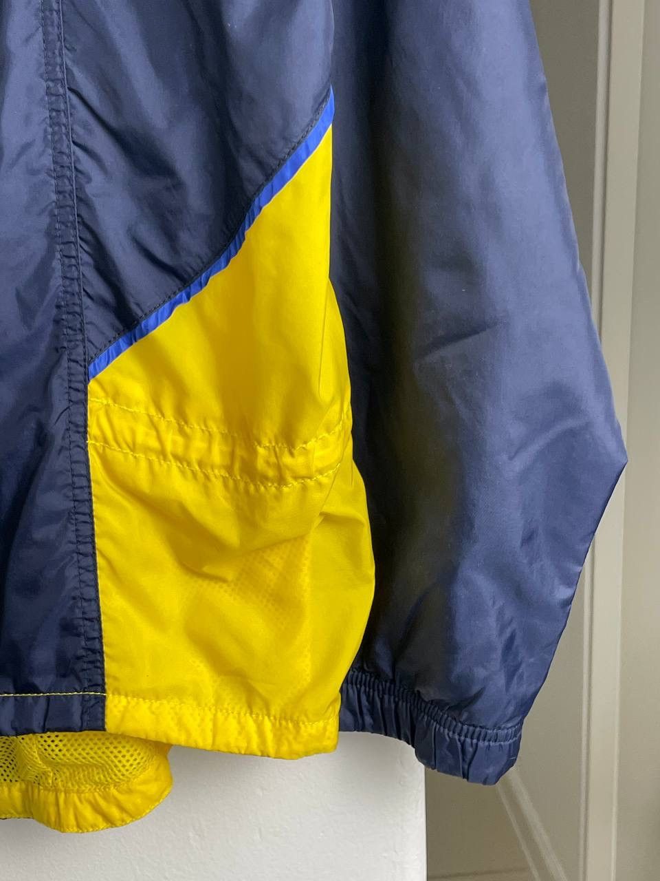 Nike × Vintage Nike Vintage 90’s Neylon Light Jacket Center Swoosh Y2K Size US L / EU 52-54 / 3 - 6 Thumbnail