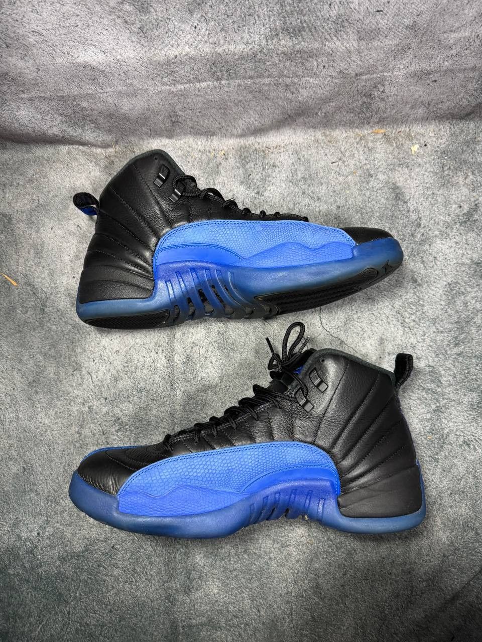 Jordan Brand Size 13 | Jordan 12 Game Royal No Box | Pre-Owned Size US 13 / EU 46 - 9 Thumbnail