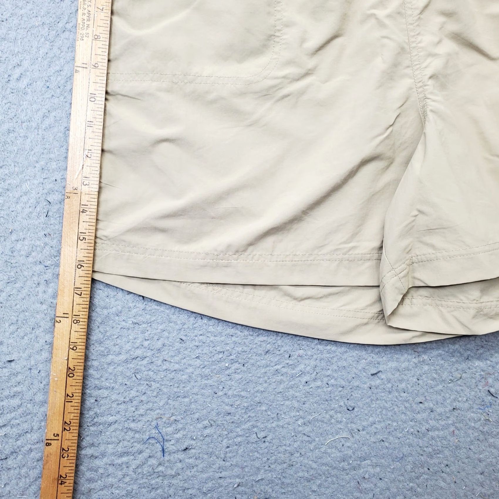 Vintage Columbia Womens Shorts Brown Regular Fit Elastic Waist XXL Pocketville Trail Shorts Size 40" / US 18 - 3 Thumbnail