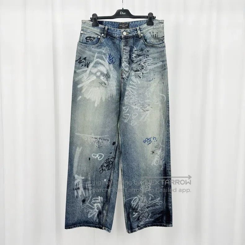 Balenciaga size M Spray-Paint Graffiti Denim Pants