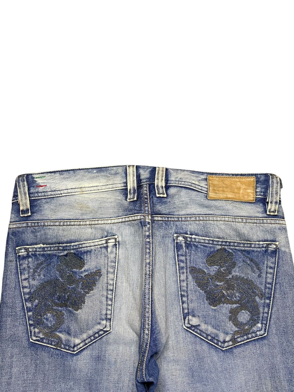 Diesel × Diesel Black Gold Vintage Diesel Viker Faded Wash Embroidered Baggy Jeans Size US 34 / EU 50 - 8 Thumbnail