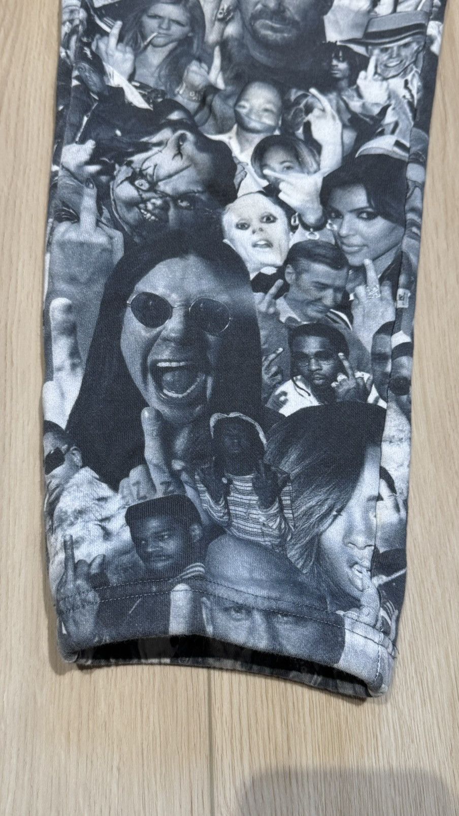 ineverheardofyou Celebrity sweatpants ineverheardofyou middle finger f you Size US 32 / EU 48 - 3 Thumbnail