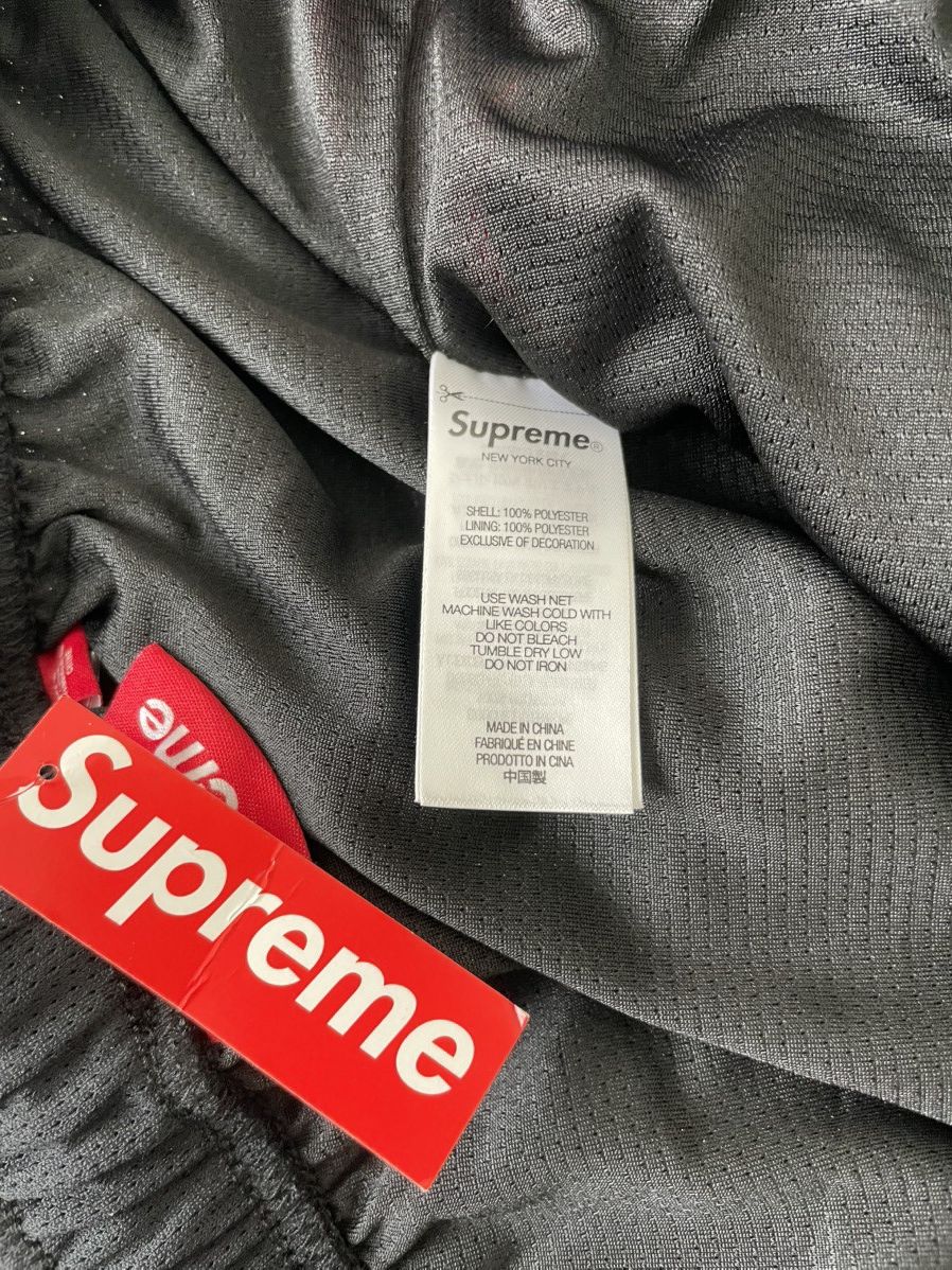 Supreme × Umbro Supreme x Umbro Floral Soccer Shorts Size US 31 - 4 Thumbnail