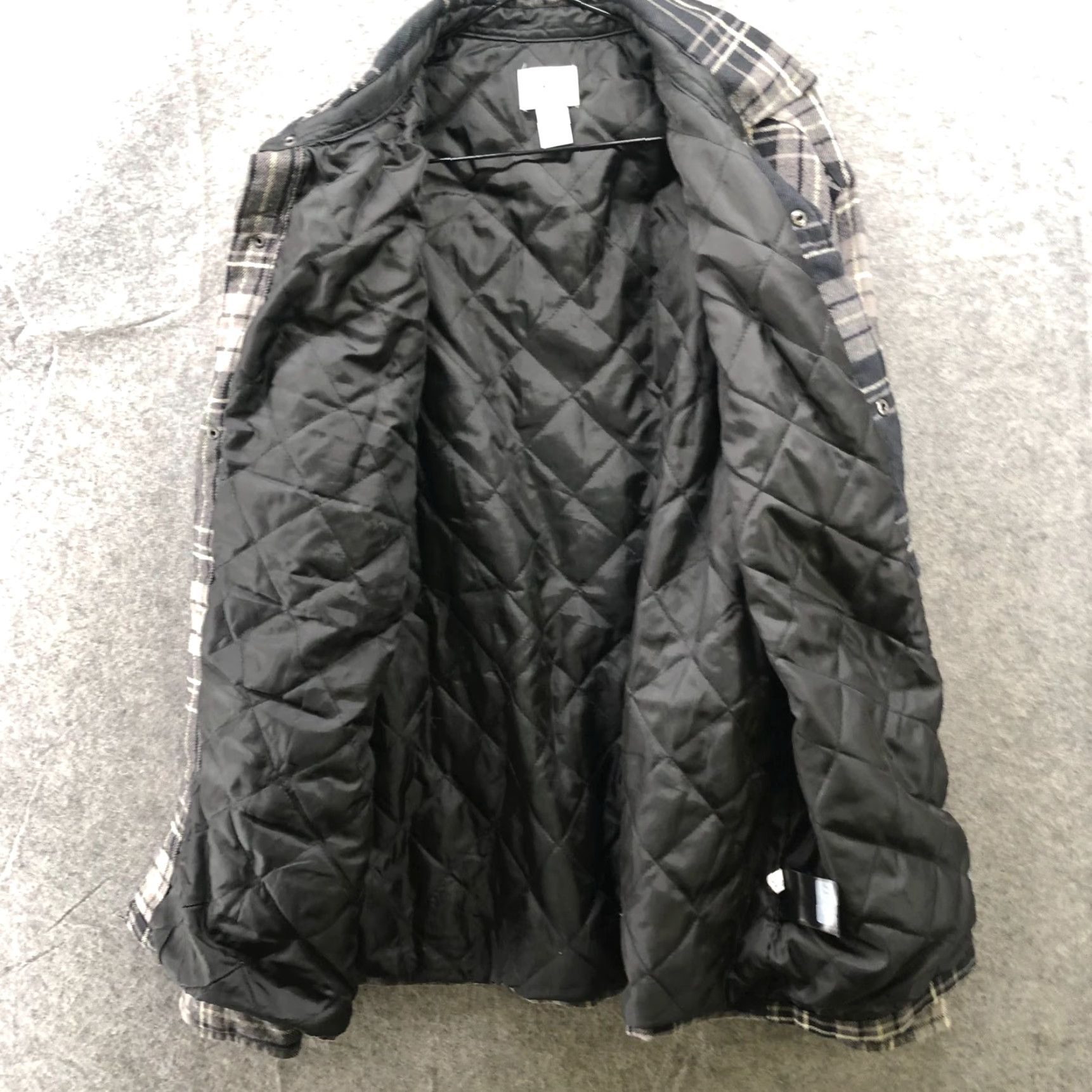 H&M H&M Shacket Mens M Relaxed Fit Gray Plaid Flannel Jacket Padded Overshirt Size US M / EU 48-50 / 2 - 3 Thumbnail
