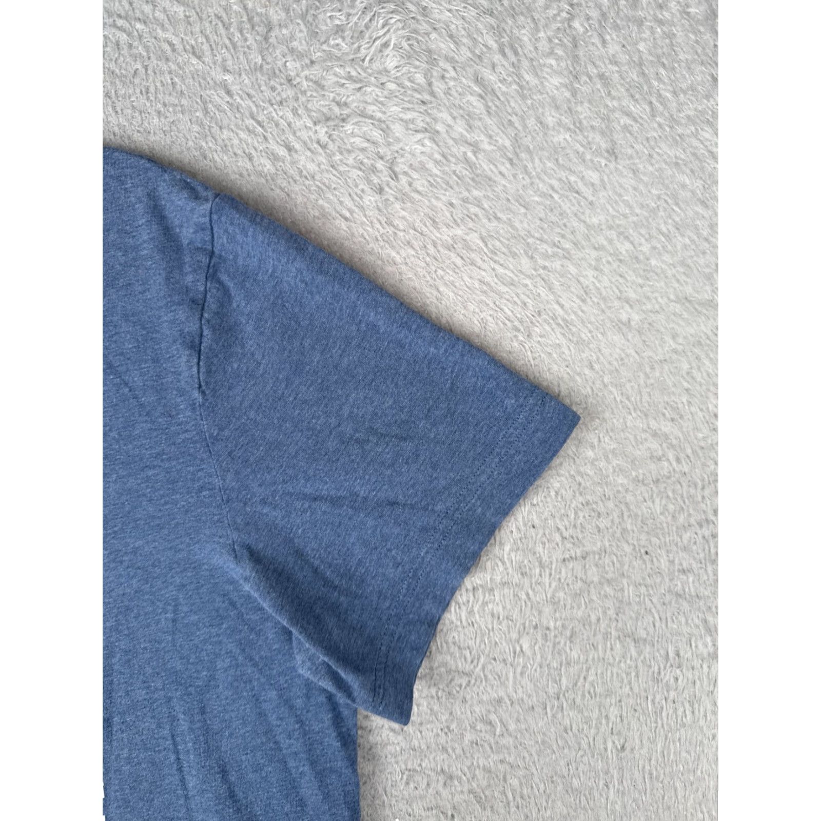 Tommy Hilfiger Tommy Hilfiger Shirt Adult Large Blue 100% Cotton Crew Neck Short Sleeve Logo Embroidered Men T-Shirt Size US L / EU 52-54 / 3 - 2 Thumbnail