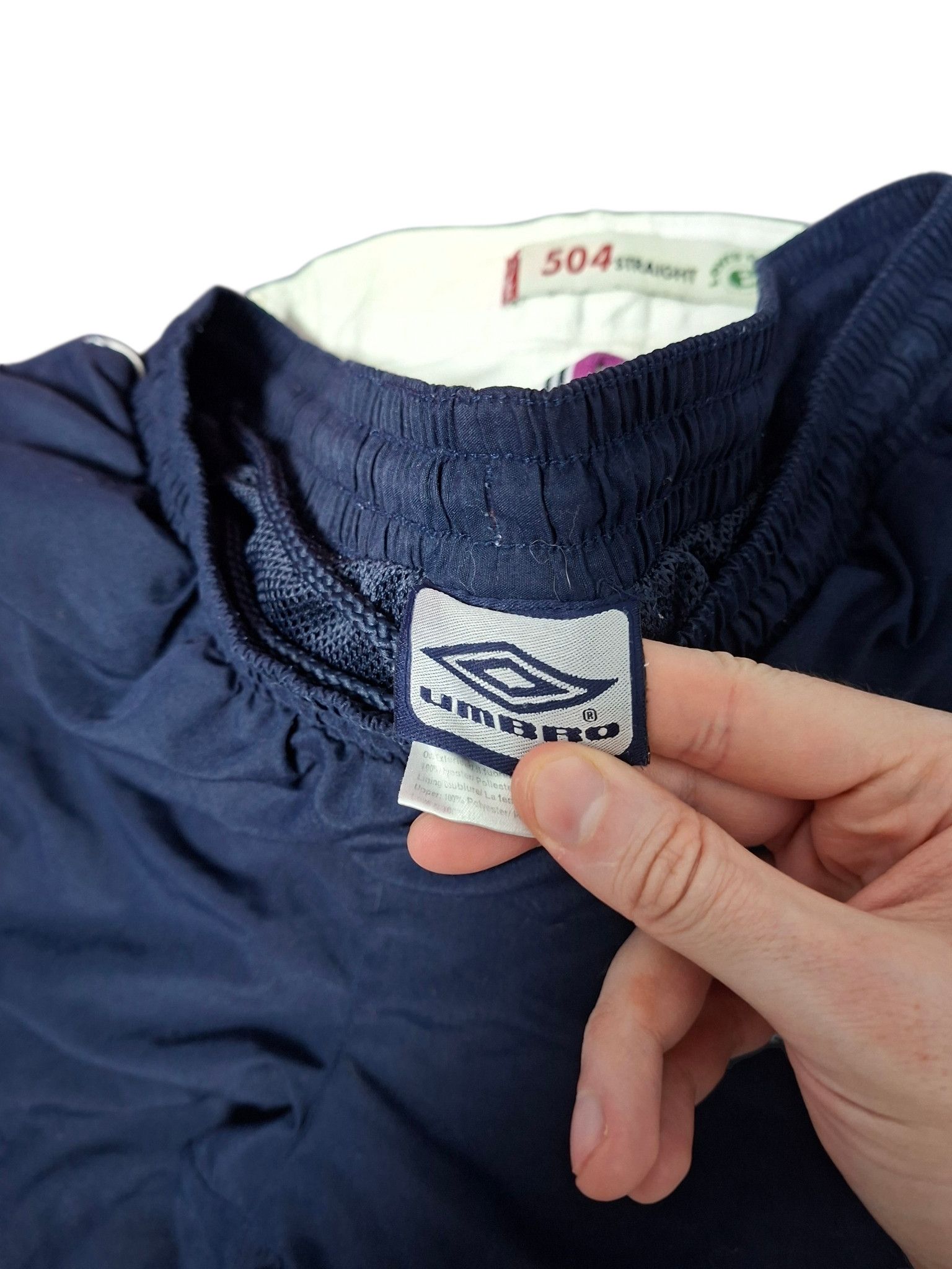 Umbro UMBRO VINTAGE BIG LOGO NYLON TRACK PANTS Size US 38 / EU 54 - 4 Thumbnail