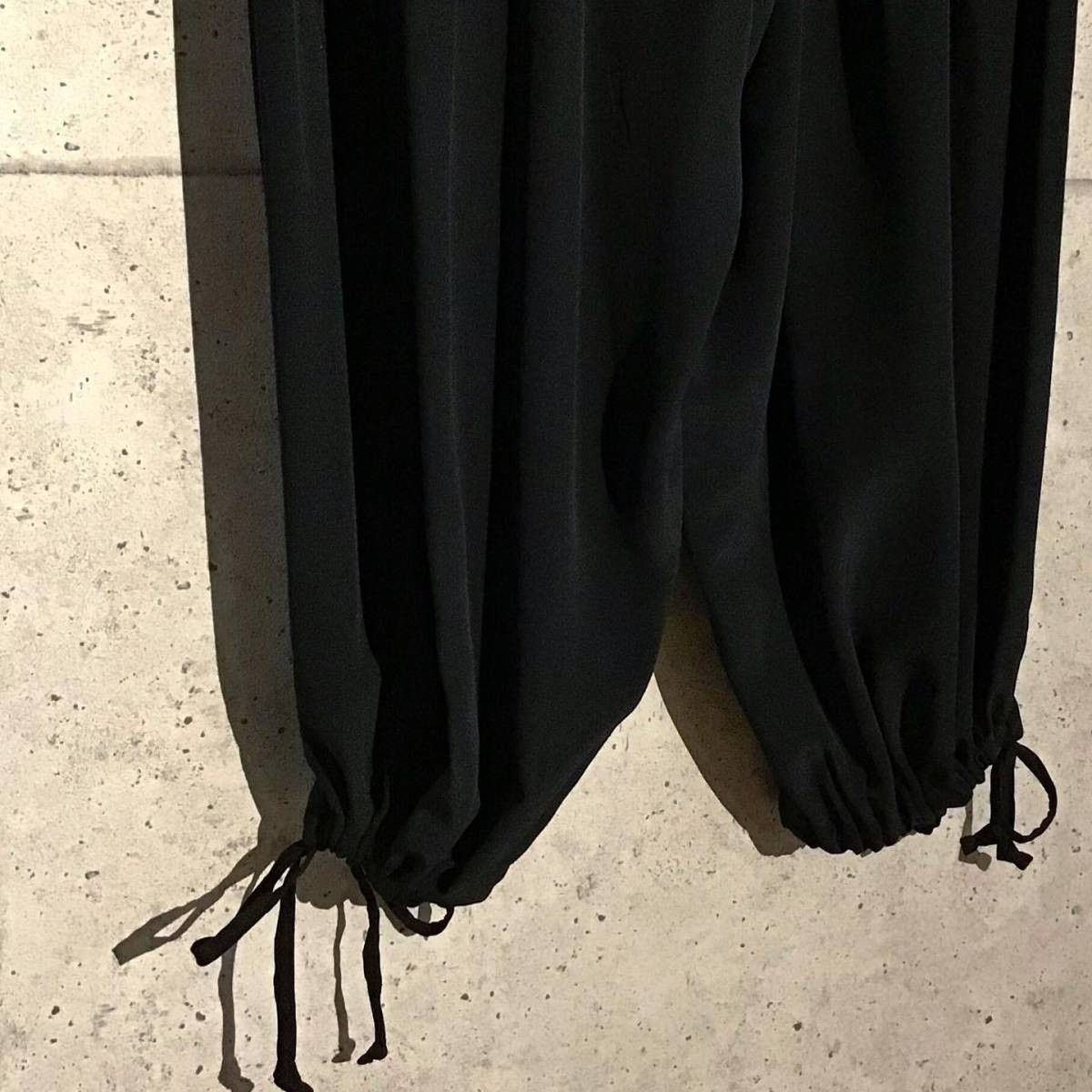 Yohji Yamamoto POUR HOMME 19ss silk baloon pants HH-P74-401 Size US 35 - 4 Thumbnail